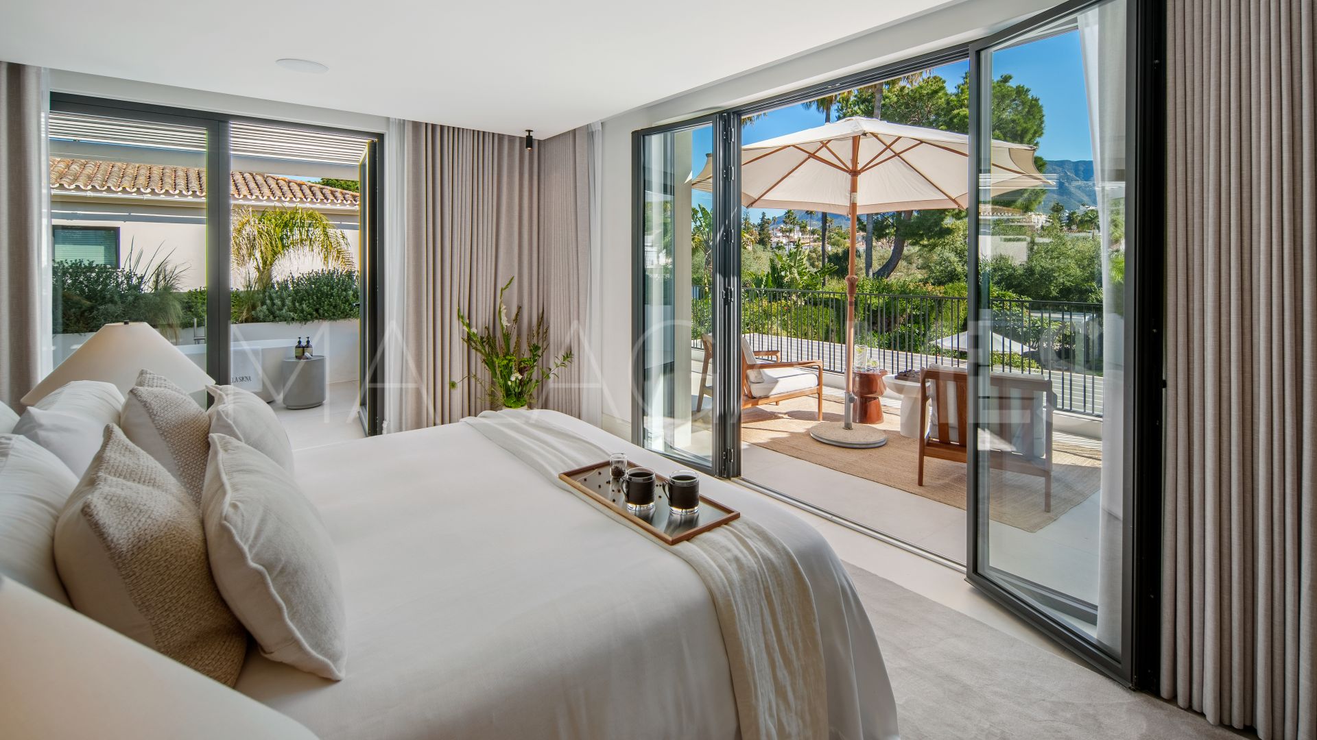 For sale Las Brisas 4 bedrooms villa