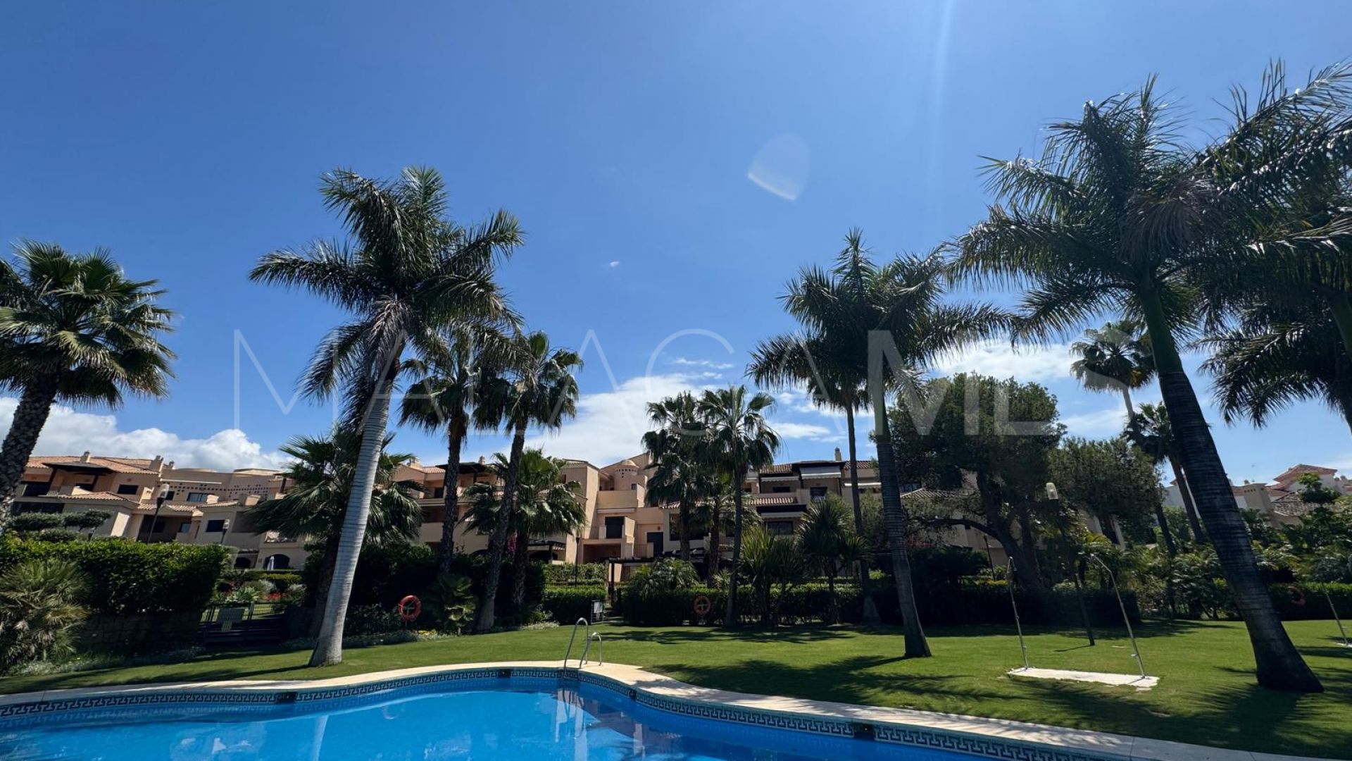 For sale apartment in Las Mimosas