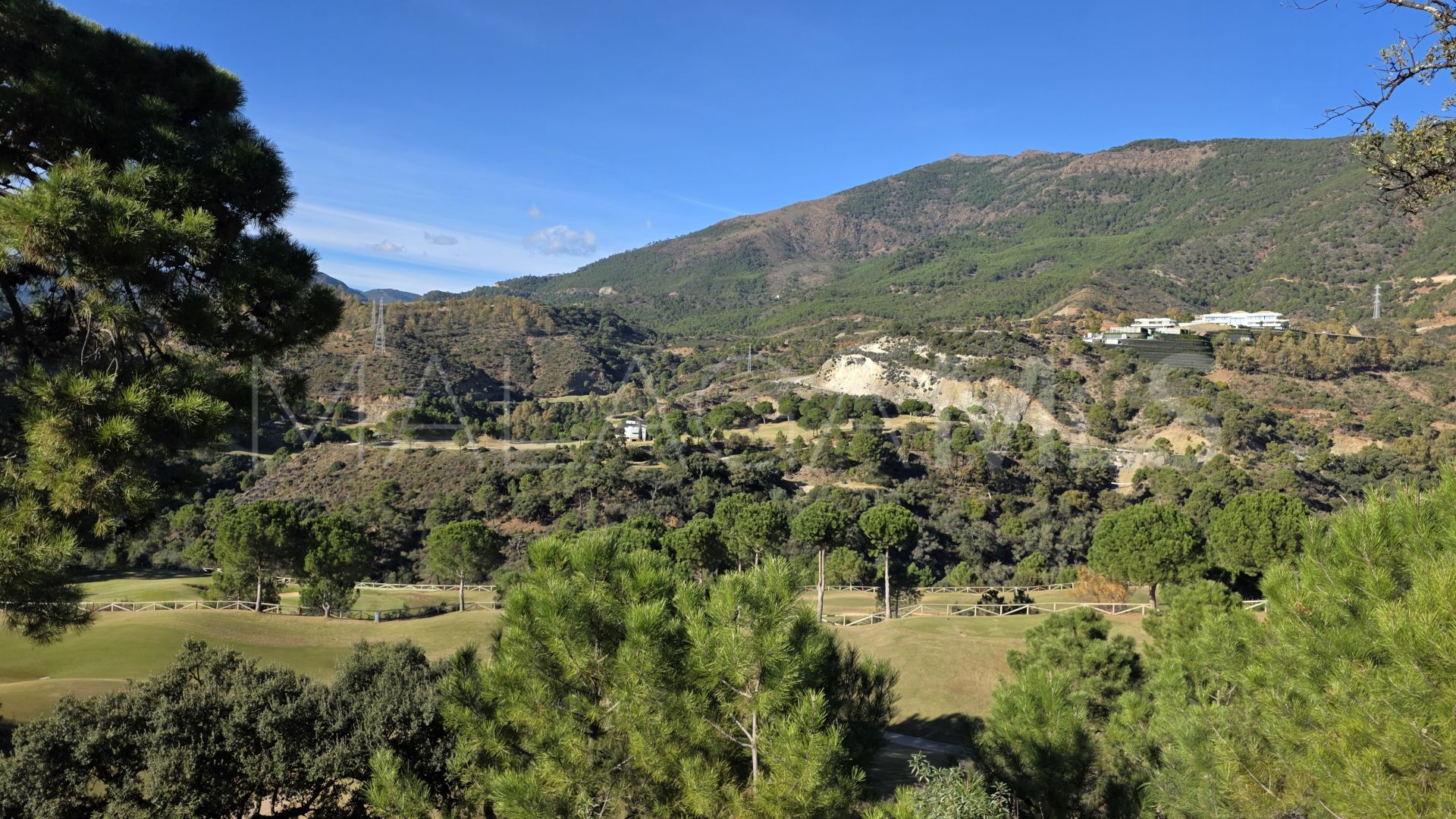 Tomt for sale in La Zagaleta