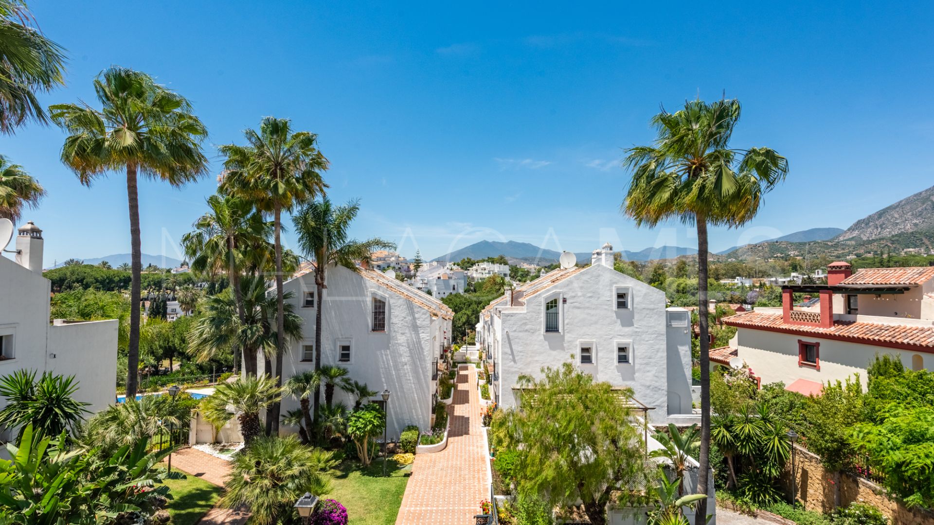 Town house for sale in Arco Iris with 3 bedrooms