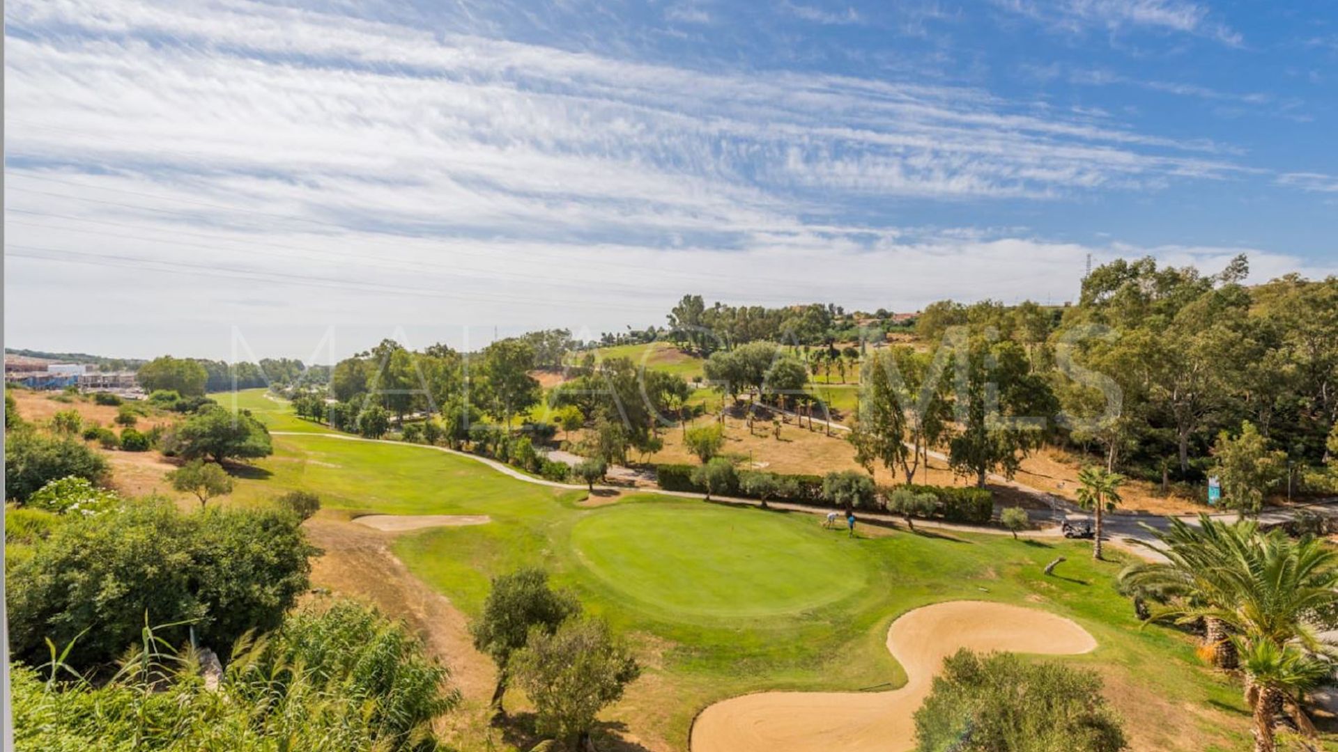 Town house for sale in Estepona Golf