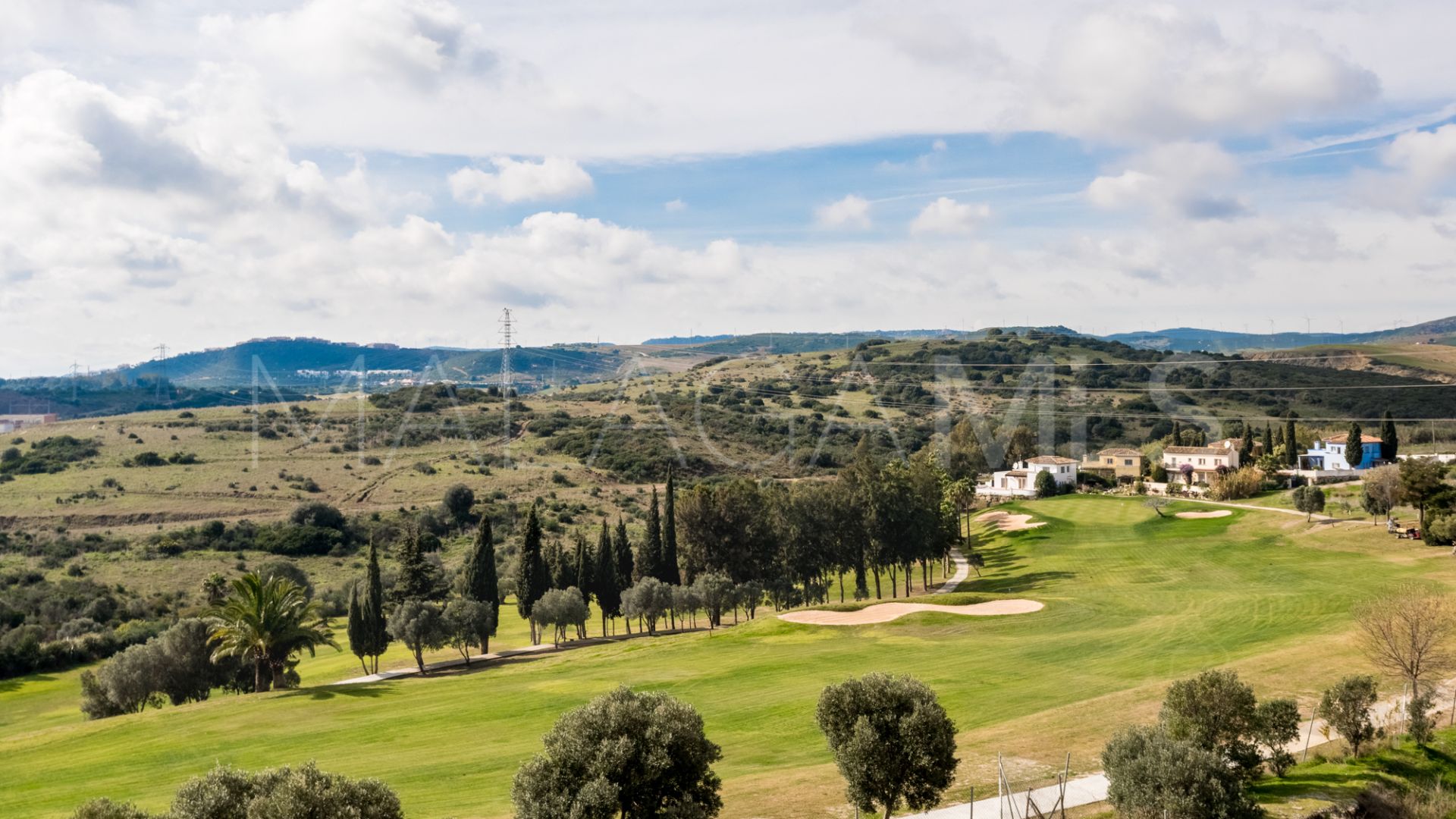 Town house for sale in Estepona Golf
