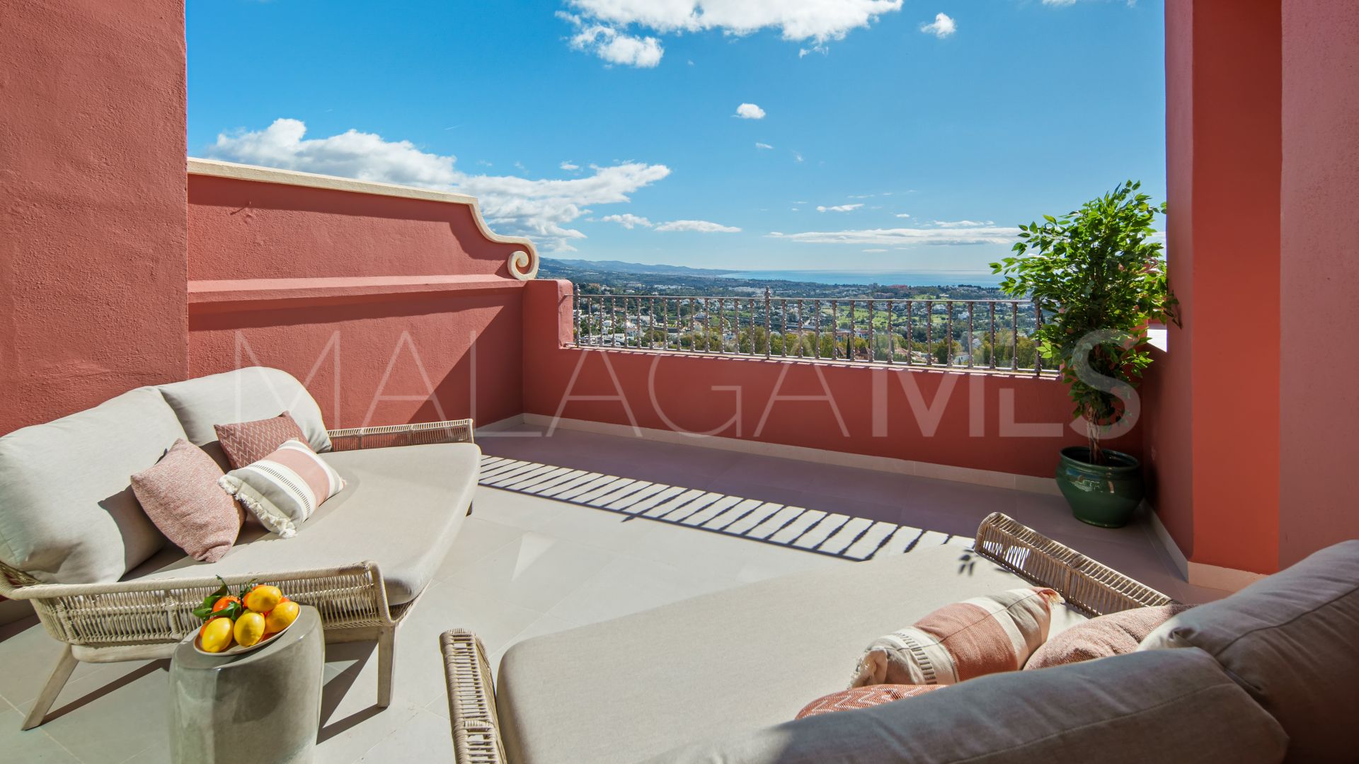 Appartement terrasse for sale in Monte Halcones