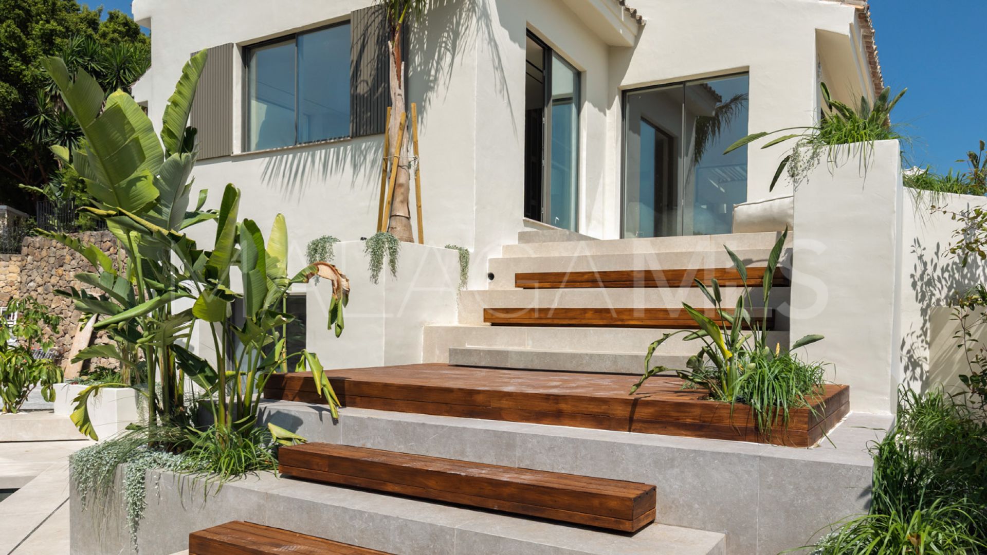 Villa for sale in Haza del Conde