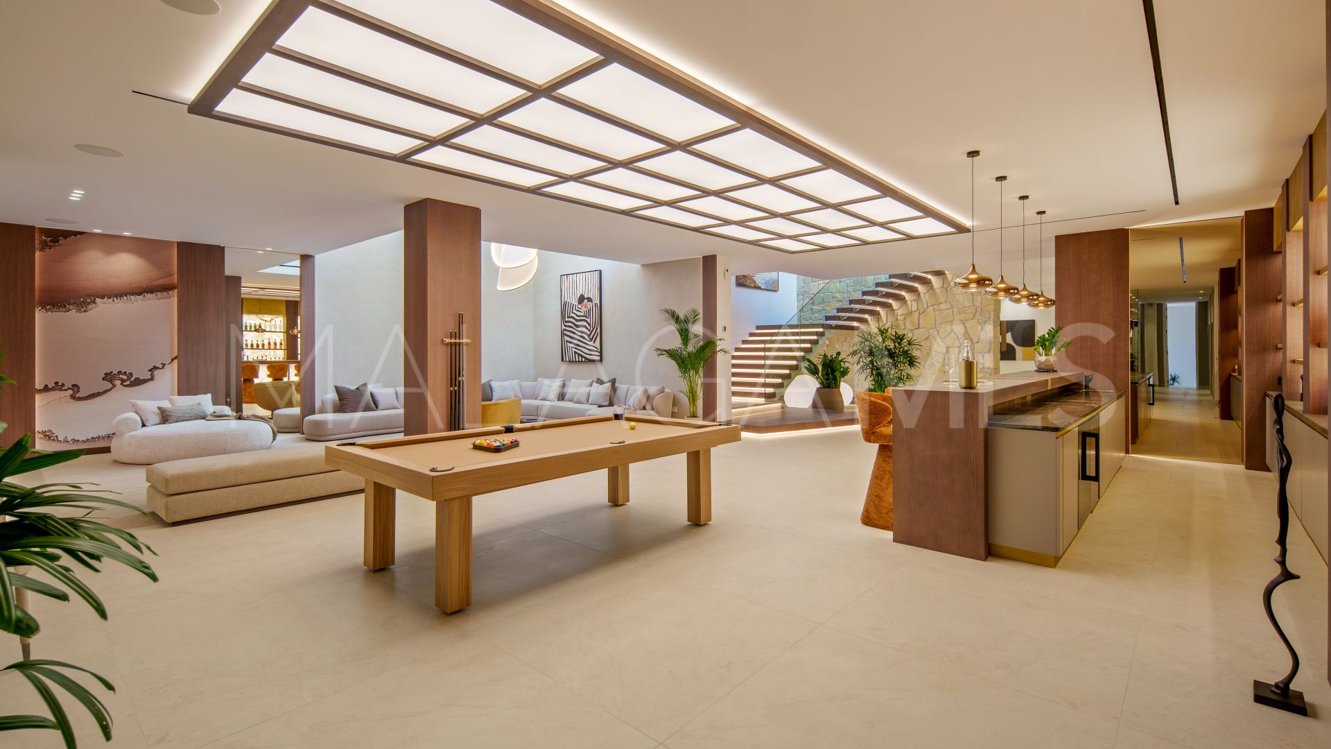Villa for sale in Las Brisas