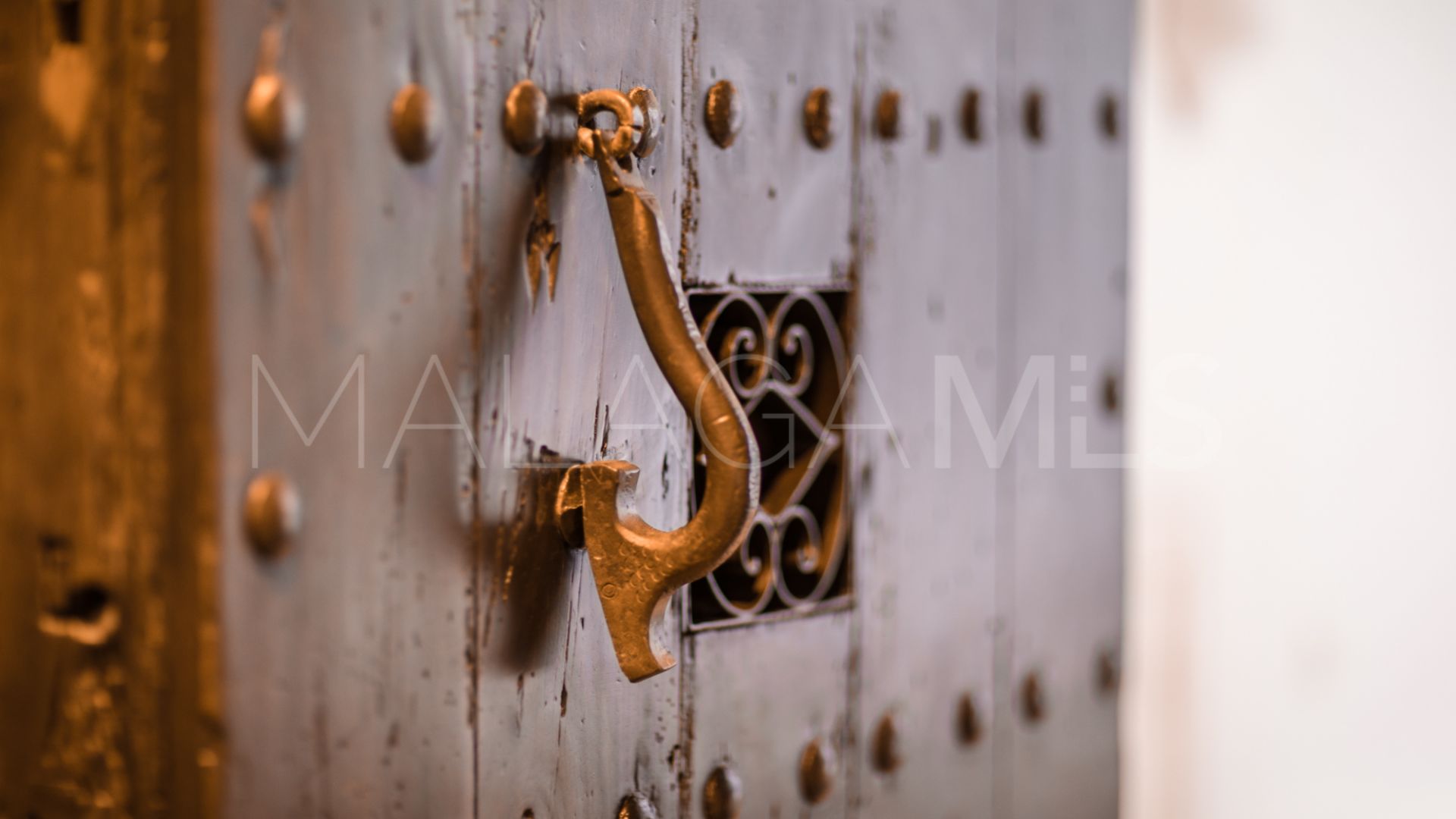 Wohnung for sale in Marbella - Puerto Banus