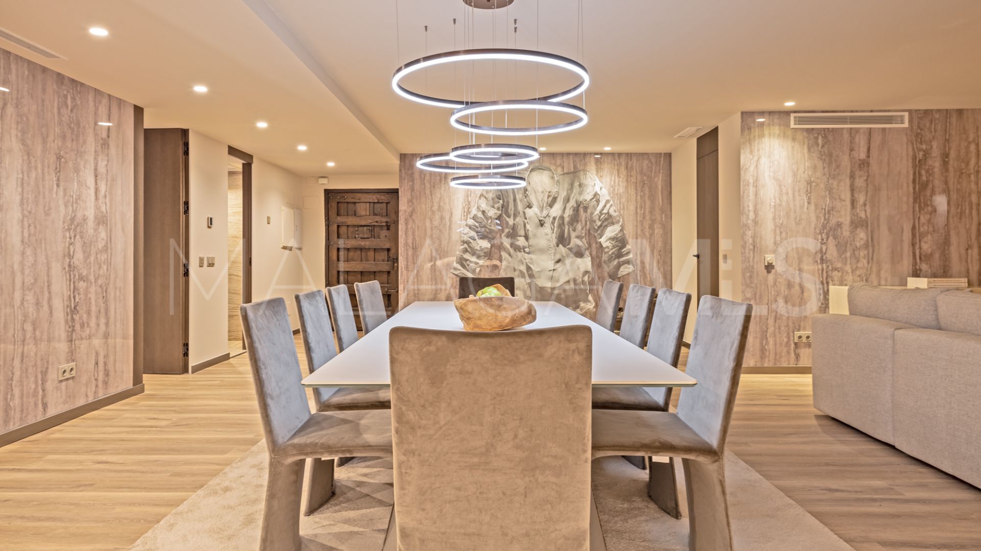 Wohnung for sale in Marbella - Puerto Banus