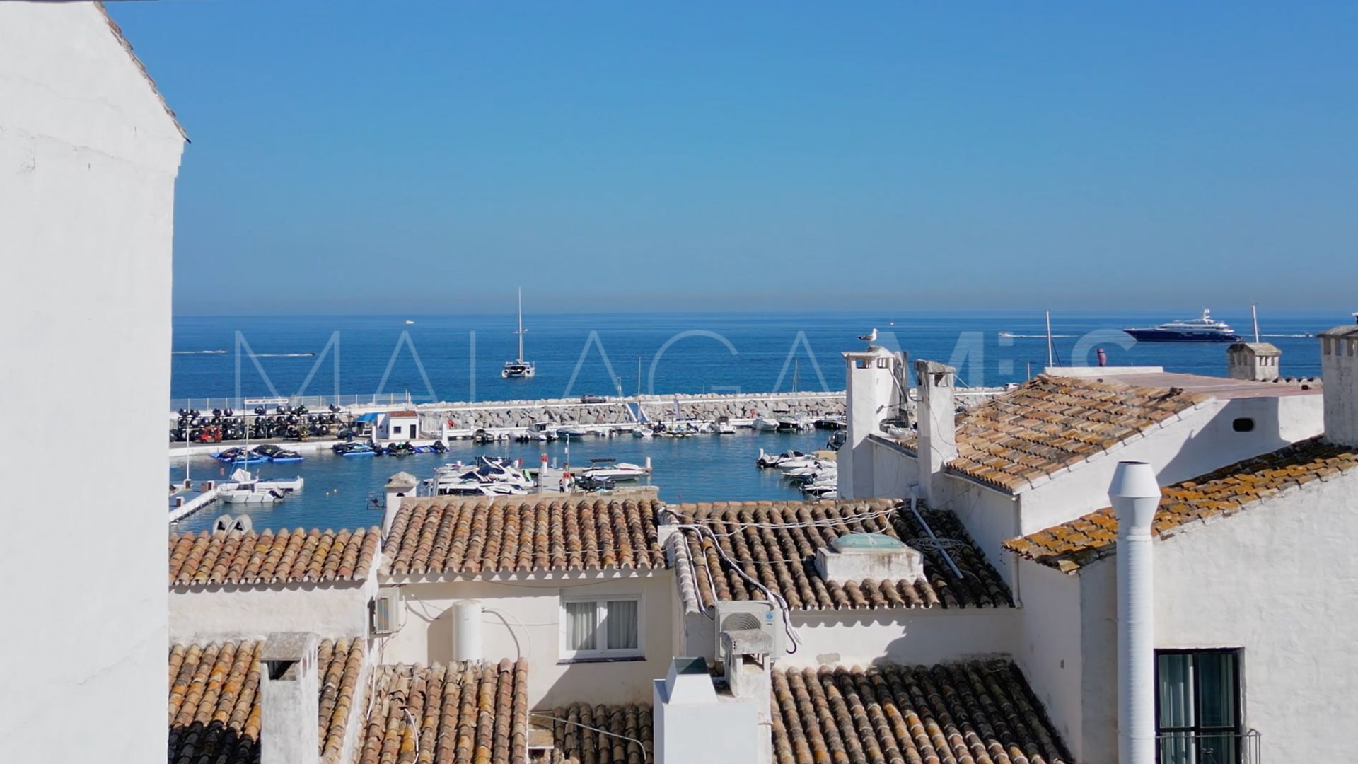 Wohnung for sale in Marbella - Puerto Banus
