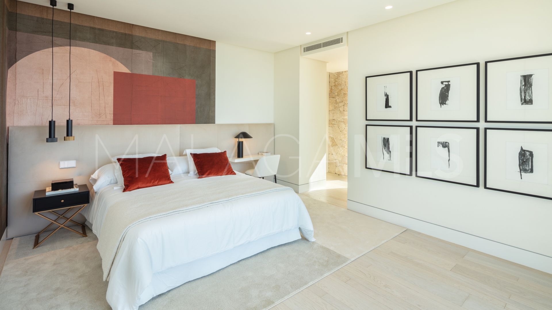 Villa for sale in The Hills