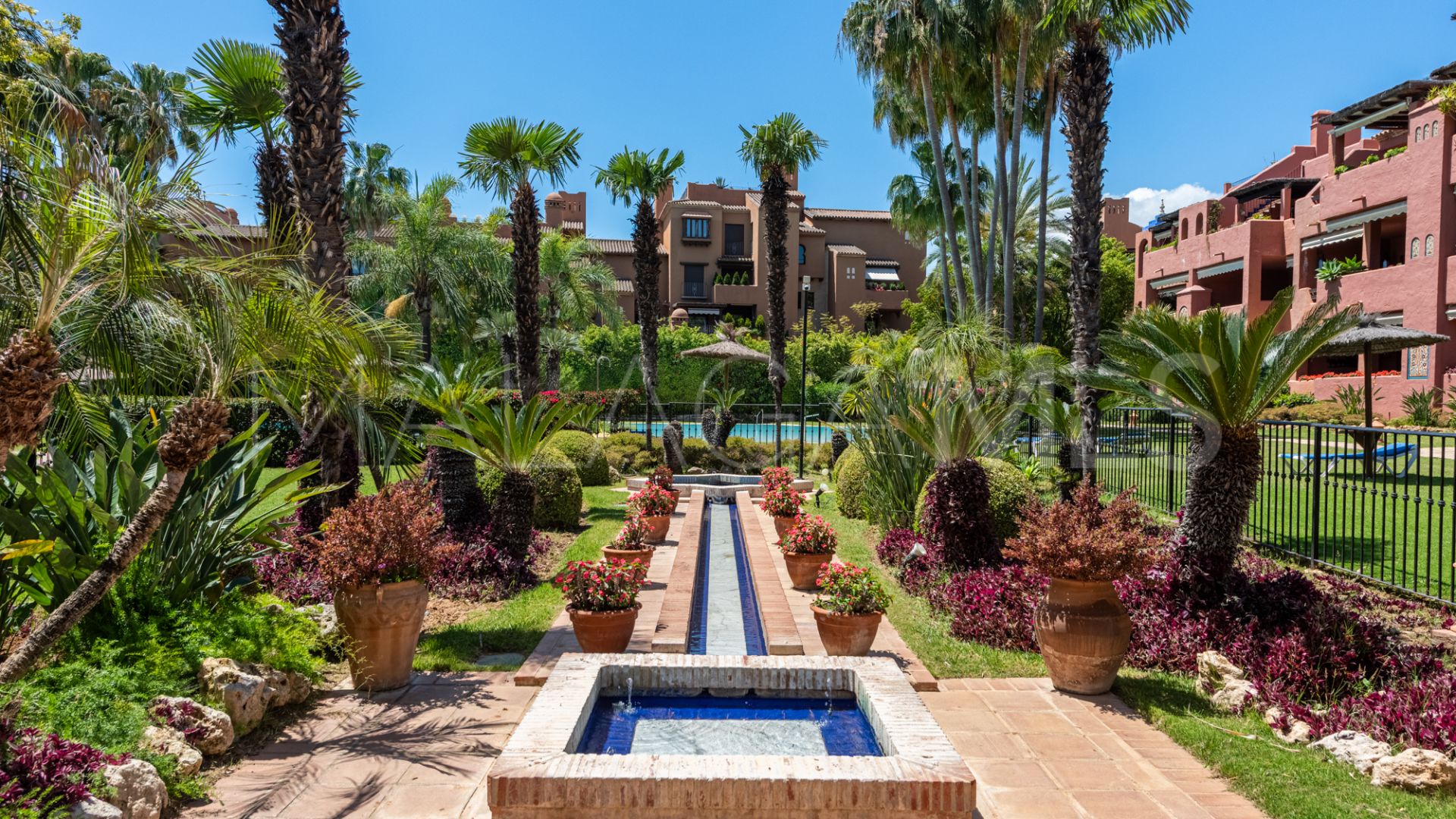 Apartamento for sale in Alhambra del Golf with 2 bedrooms