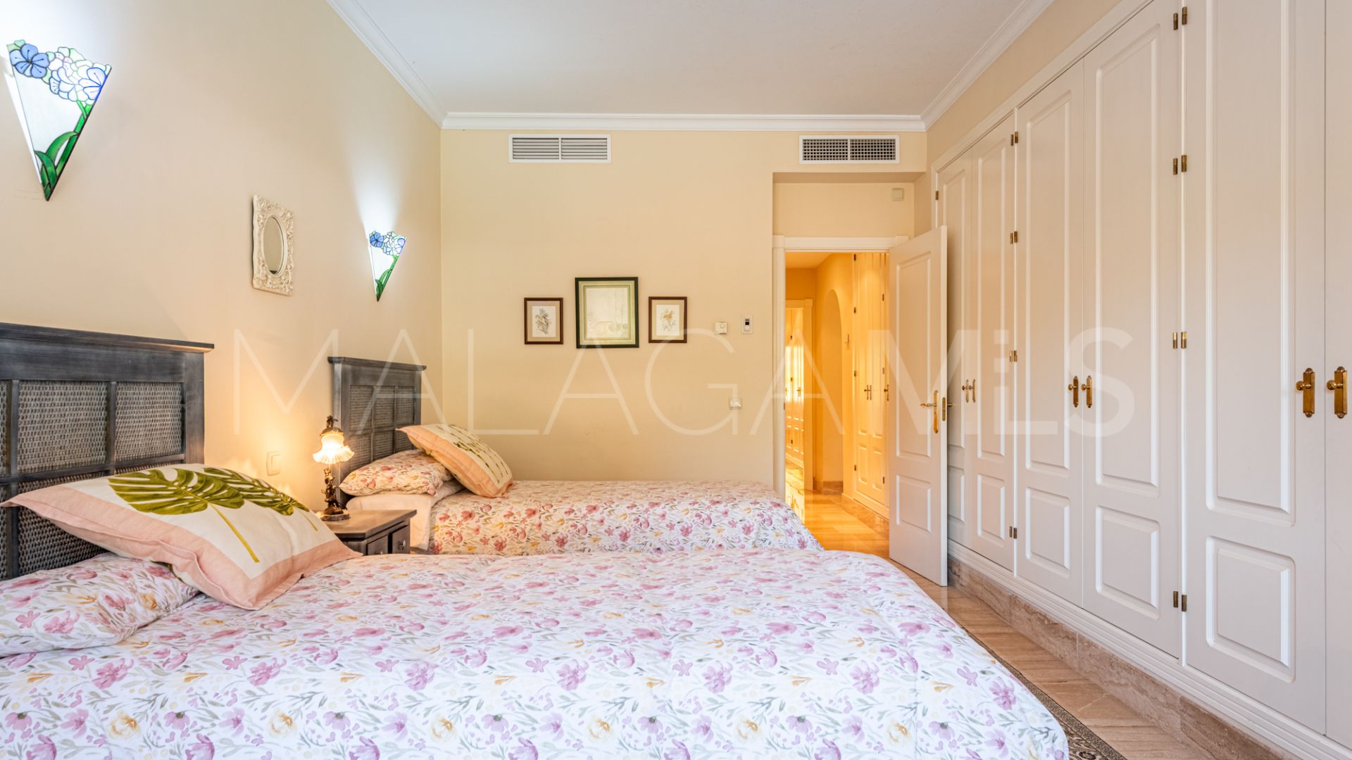 Apartamento for sale in Alhambra del Golf with 2 bedrooms