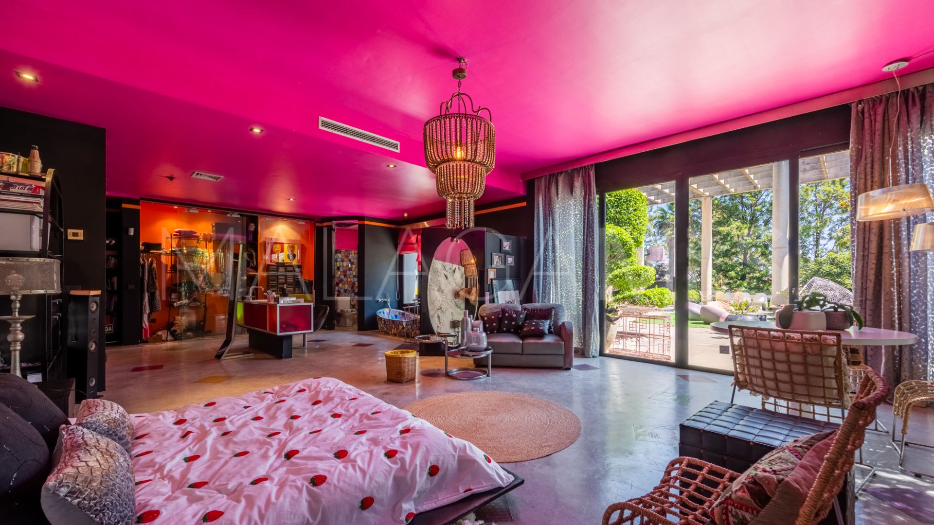 Villa for sale in Nueva Atalaya