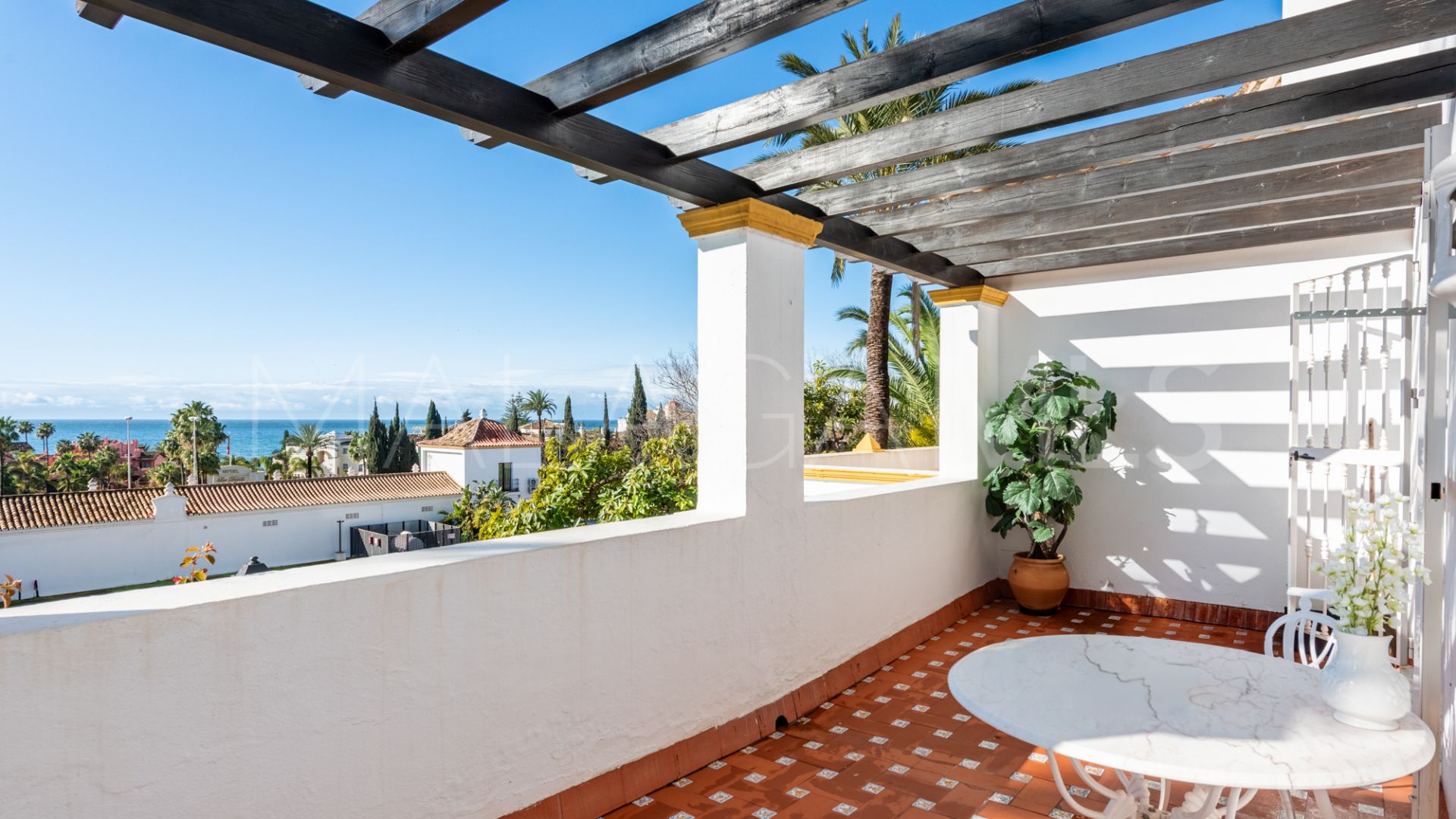 Adosado with 4 bedrooms a la venta in Coto de La Serena