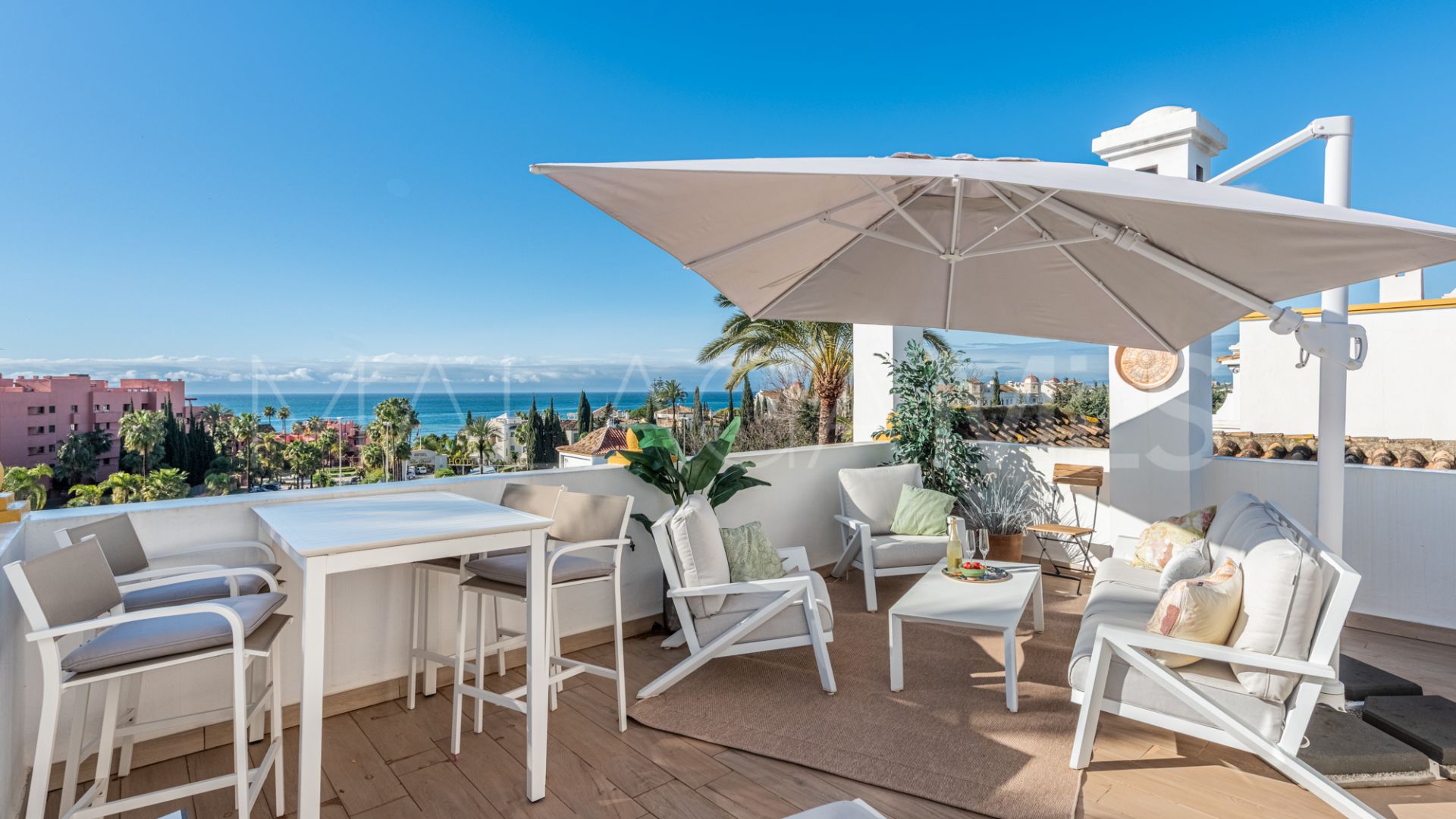 Adosado with 4 bedrooms a la venta in Coto de La Serena