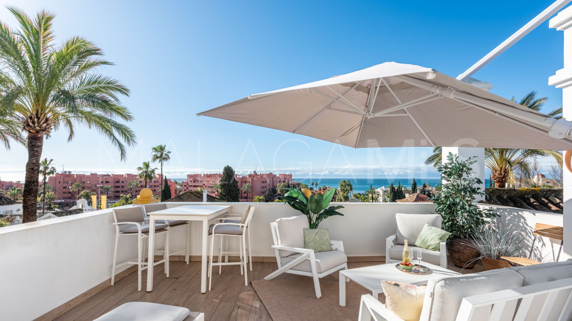 Adosado with 4 bedrooms a la venta in Coto de La Serena