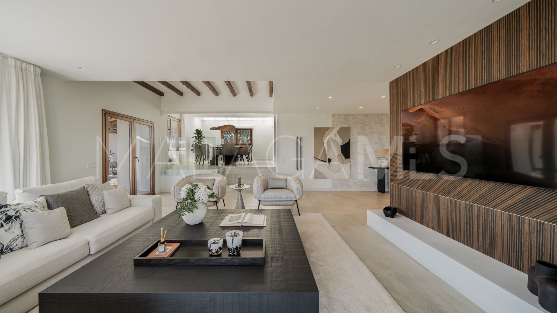 5 bedrooms Selwo villa for sale