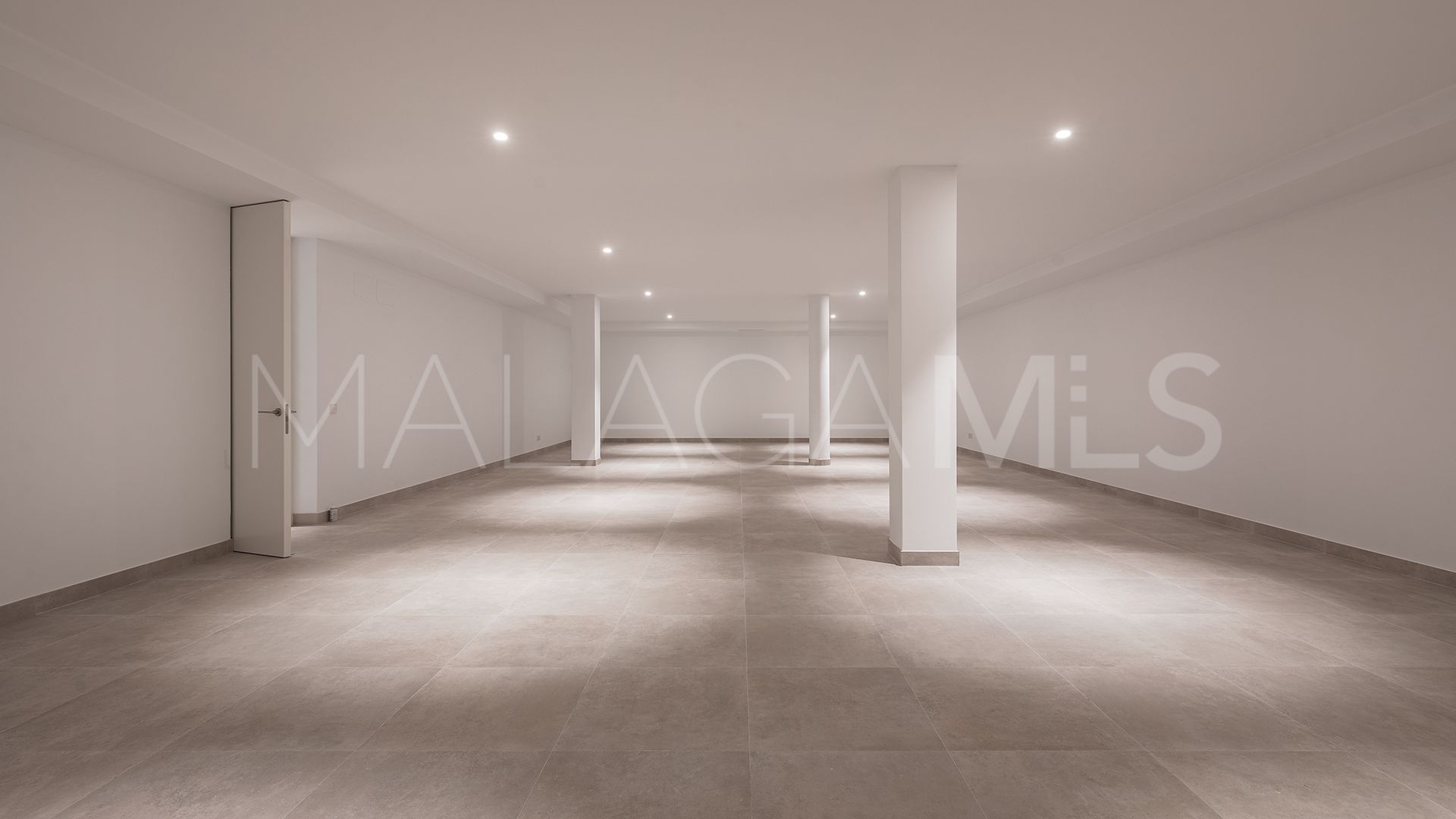 Villa for sale in El Paraiso