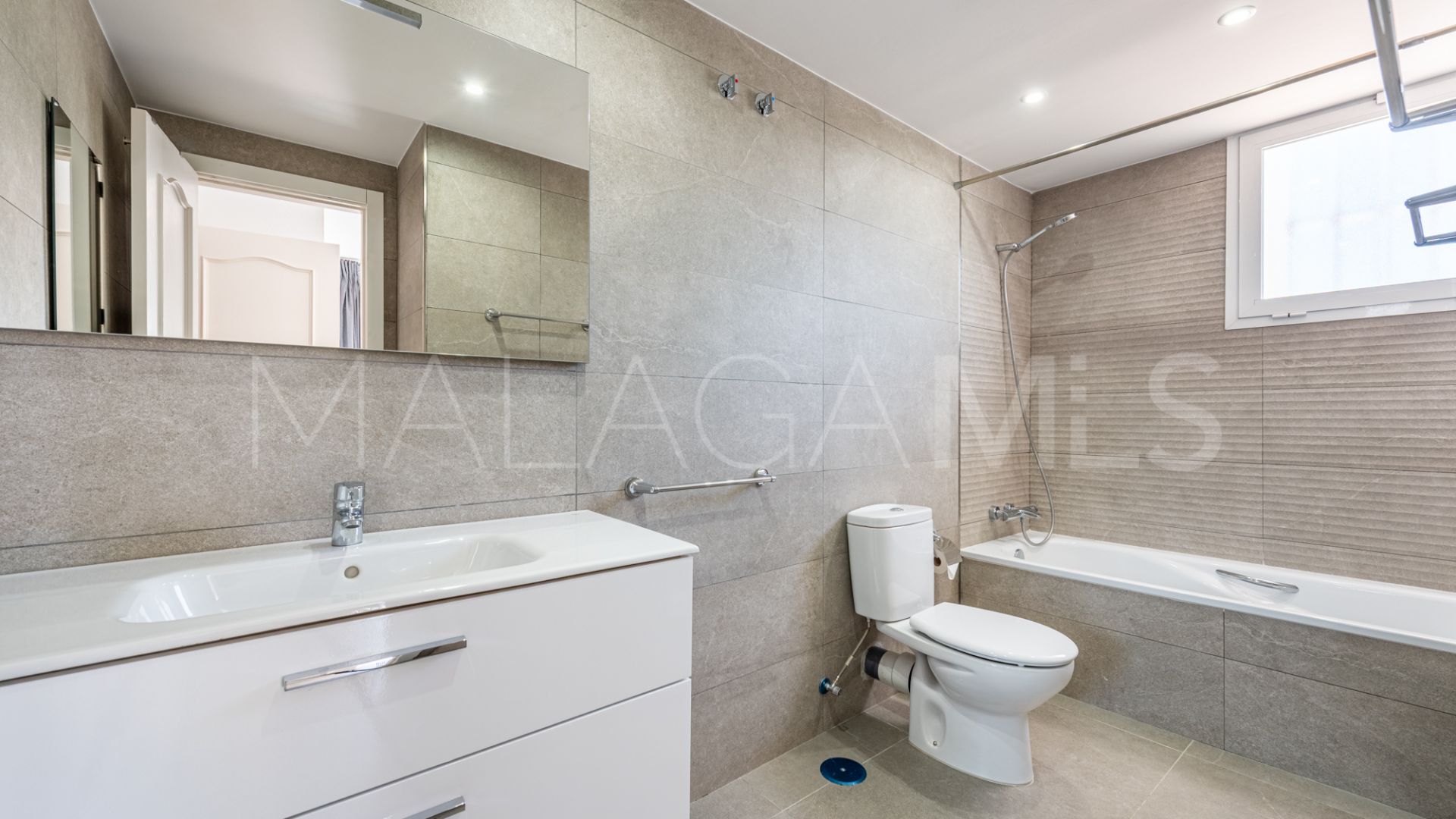 For sale Monte Biarritz 4 bedrooms town house