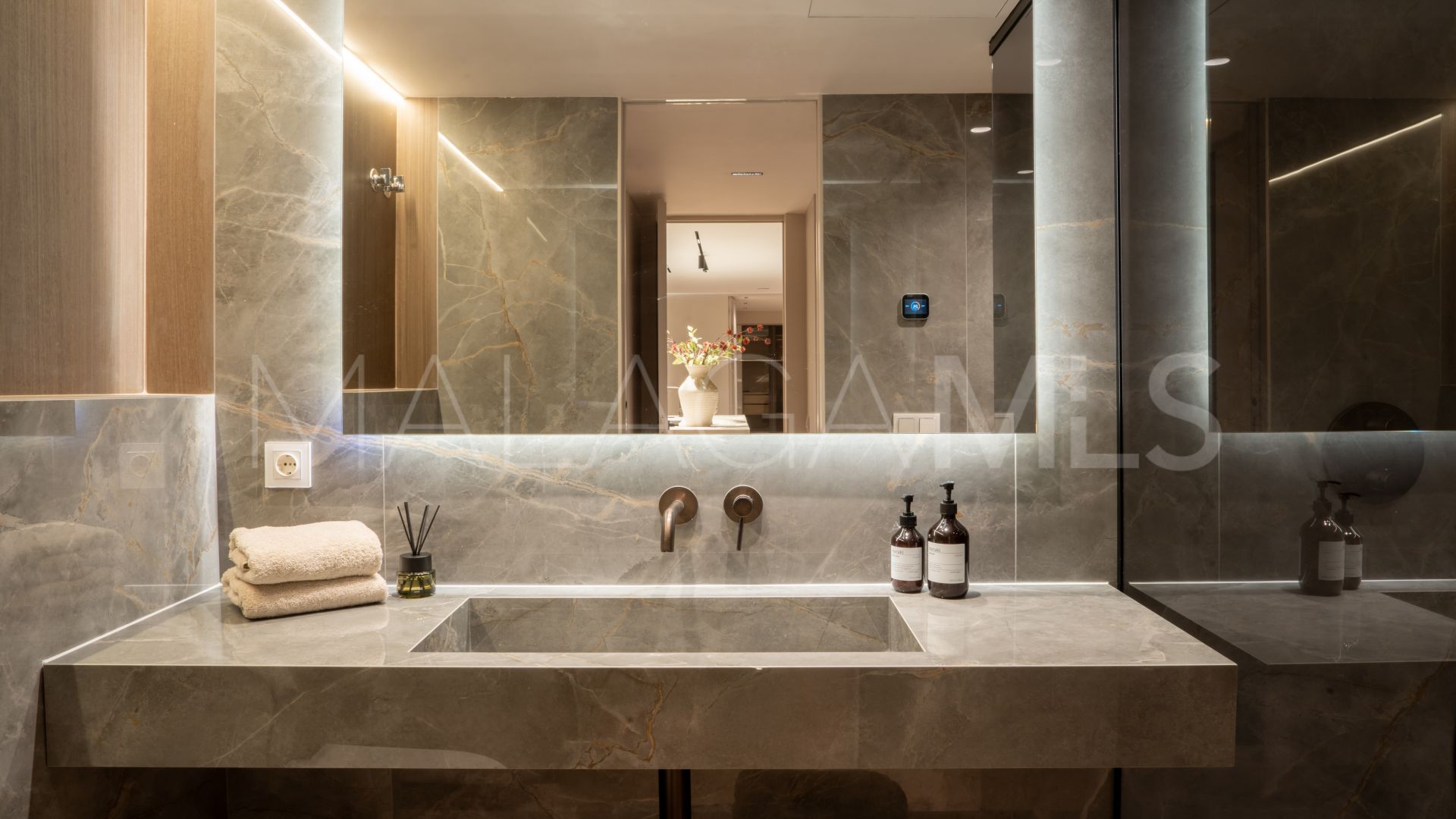 Penthouse for sale in Magna Marbella