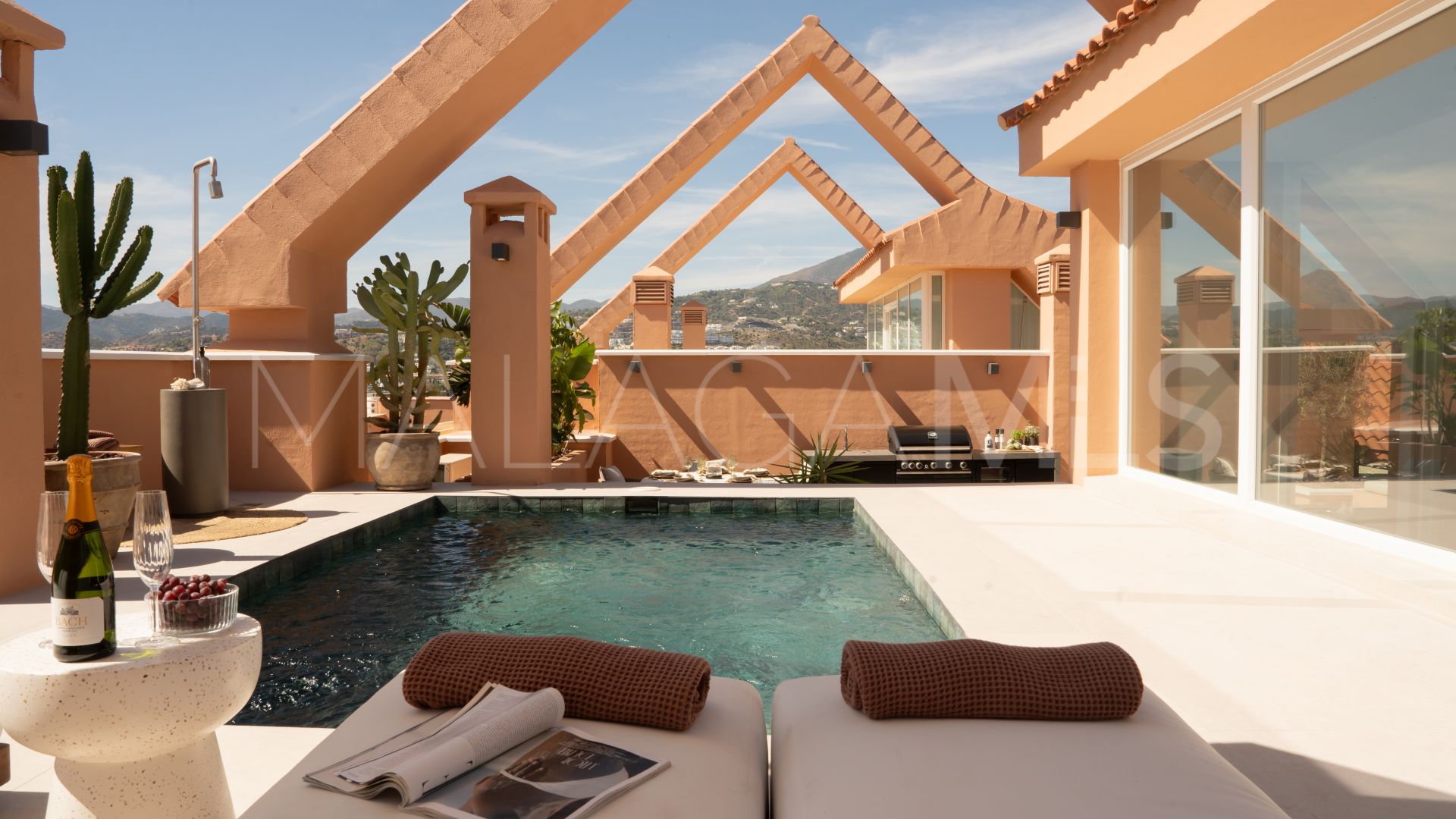 Penthouse for sale in Magna Marbella