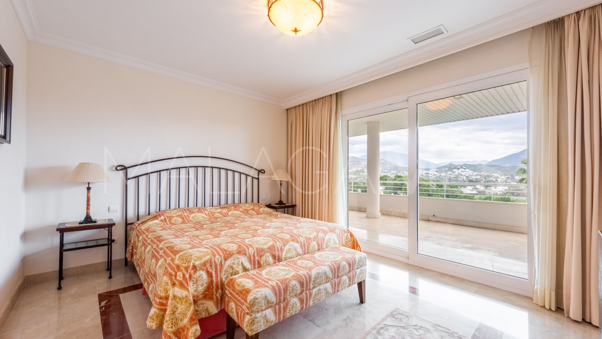 Buy apartamento in La Corniche de 3 bedrooms