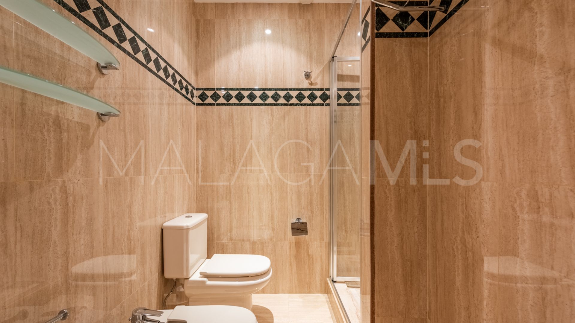 Buy apartamento in La Corniche de 3 bedrooms