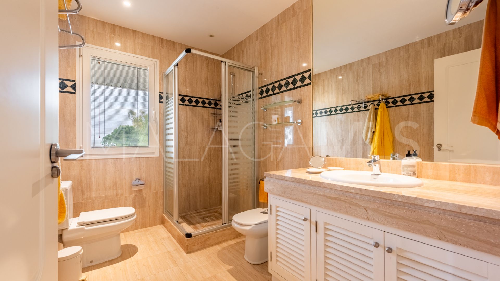 Buy apartamento in La Corniche de 3 bedrooms