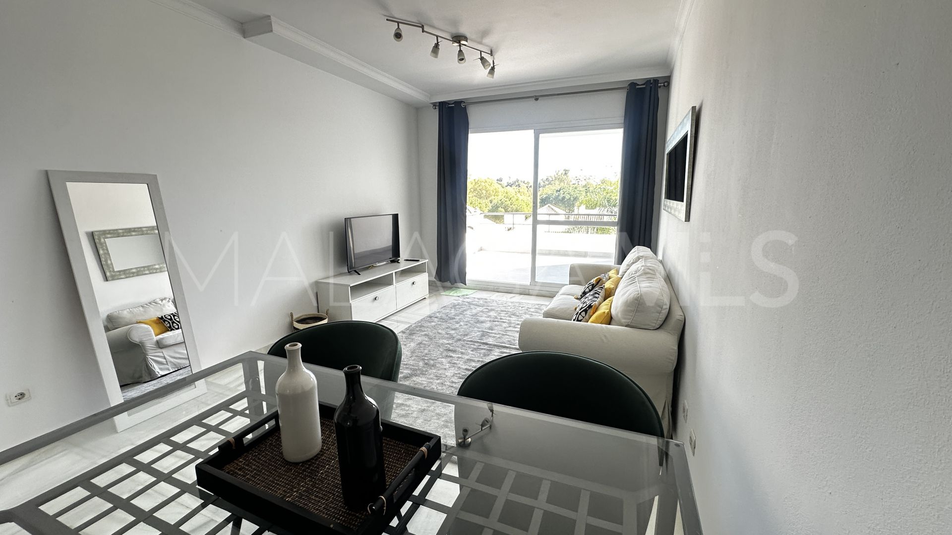 Buy apartamento with 2 bedrooms in Señorio de Gonzaga