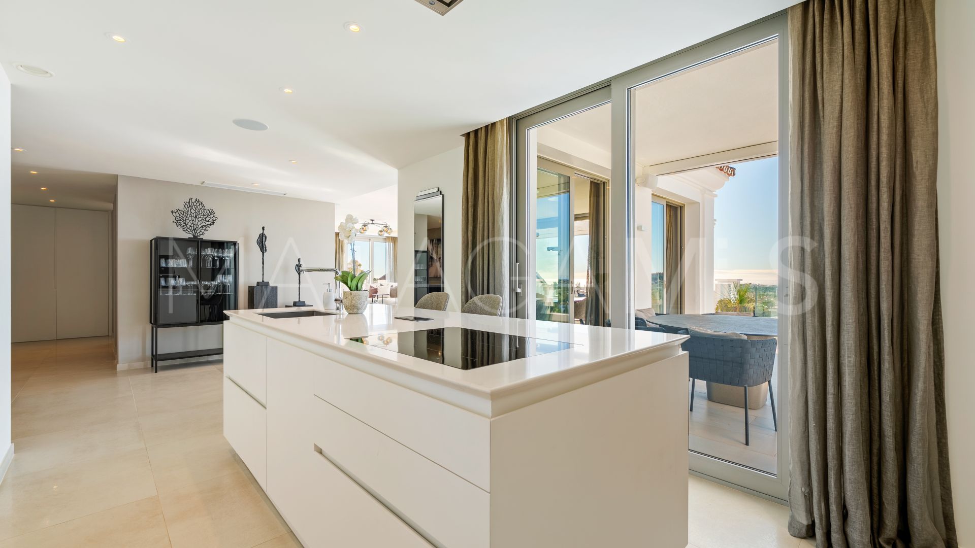 Penthaus for sale in 9 Lions Residences