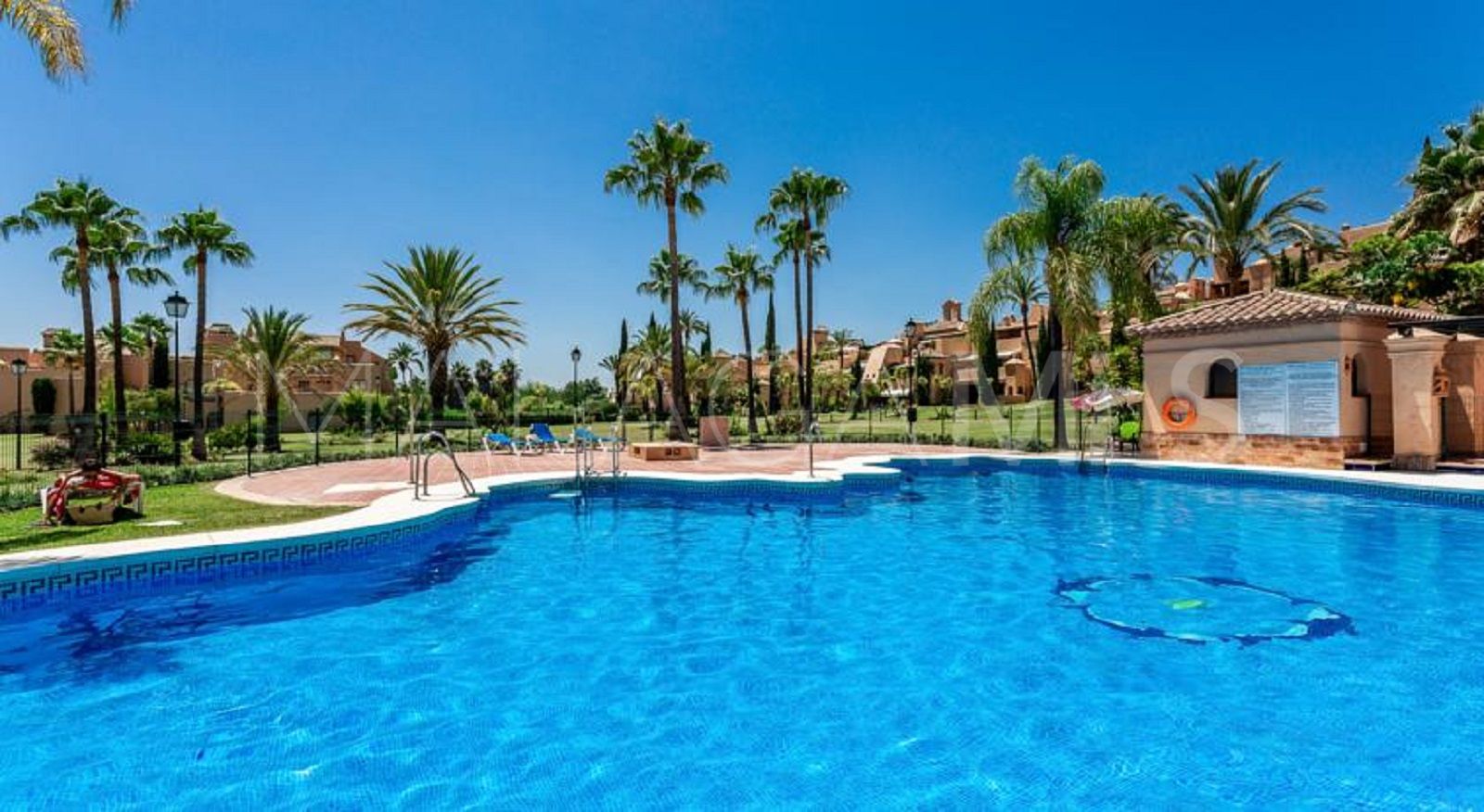 Ático for sale with 3 bedrooms in La Cartuja del Golf