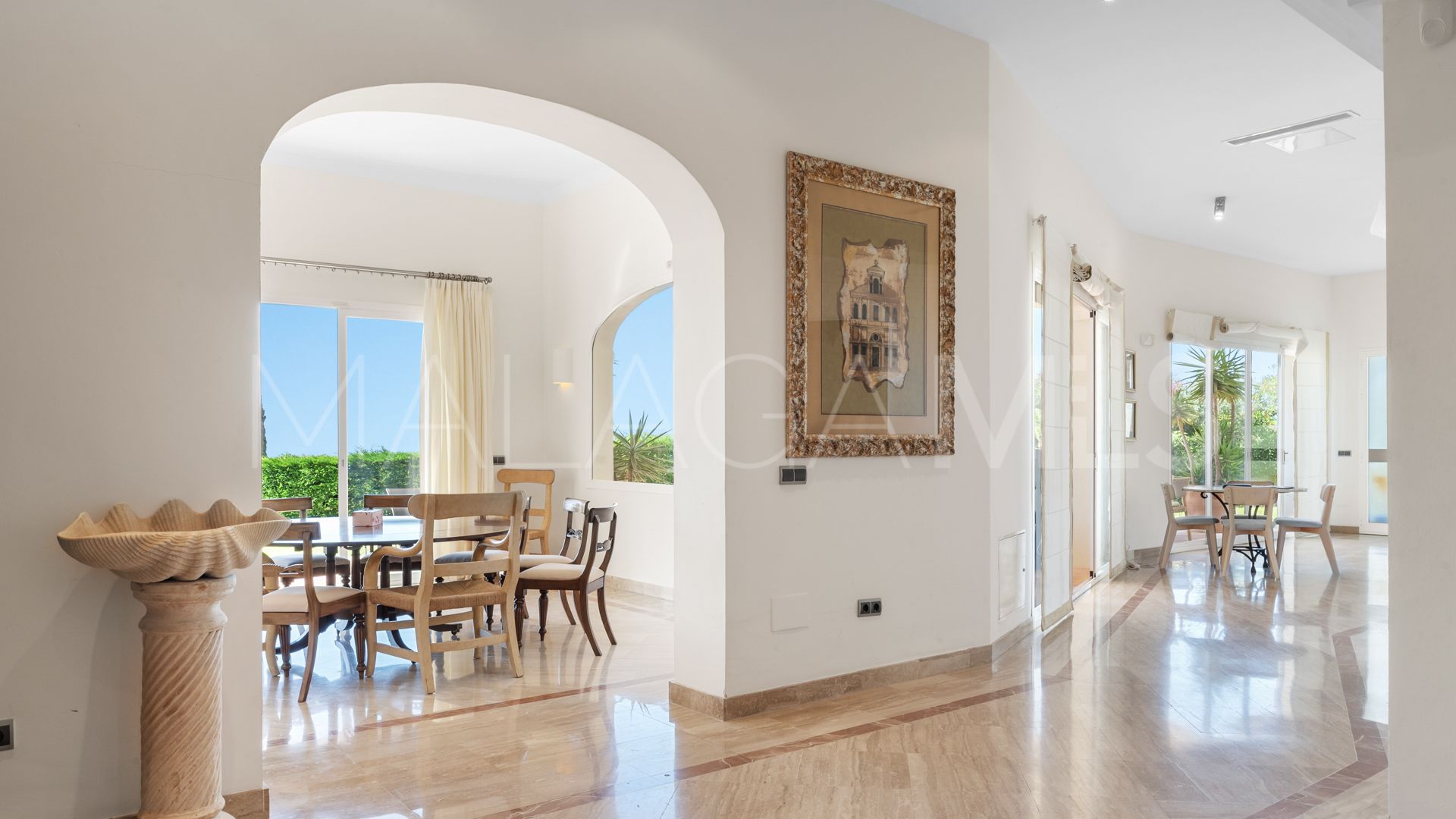 Villa for sale in Puerto del Almendro