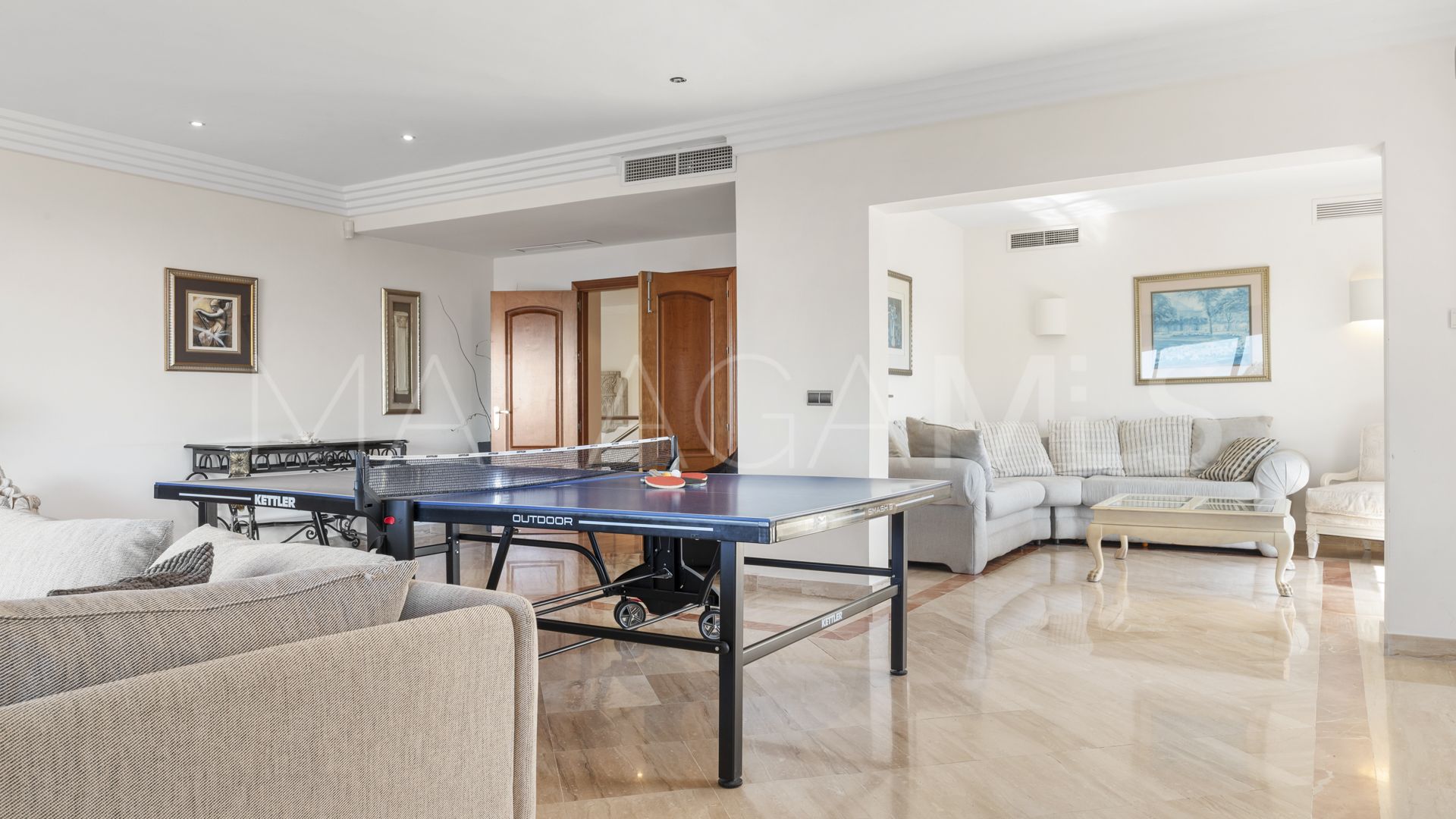 Villa for sale in Puerto del Almendro