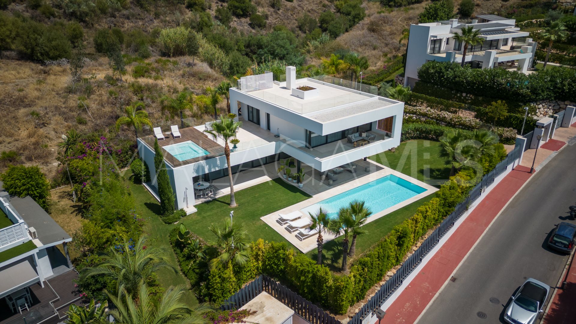 Villa for sale in Los Olivos