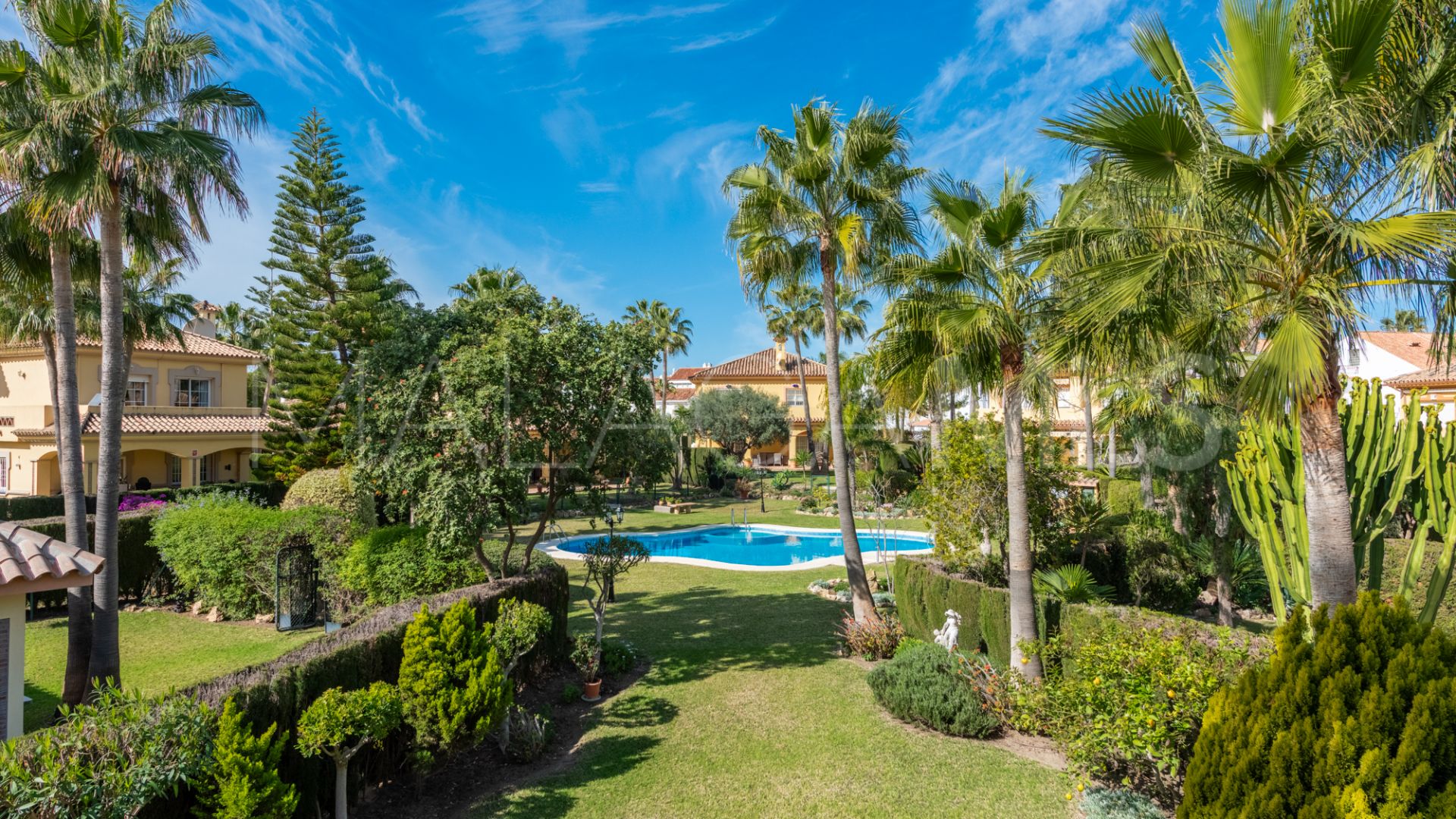 Villa for sale in Monte Biarritz