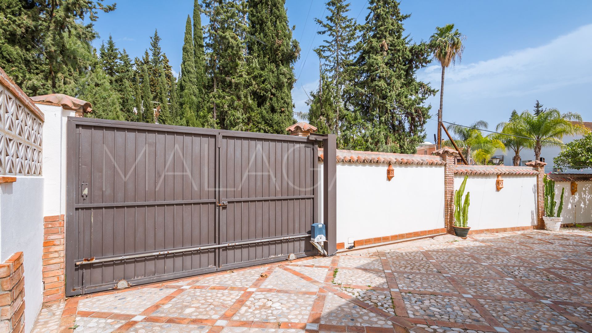 Nueva Andalucia, villa for sale