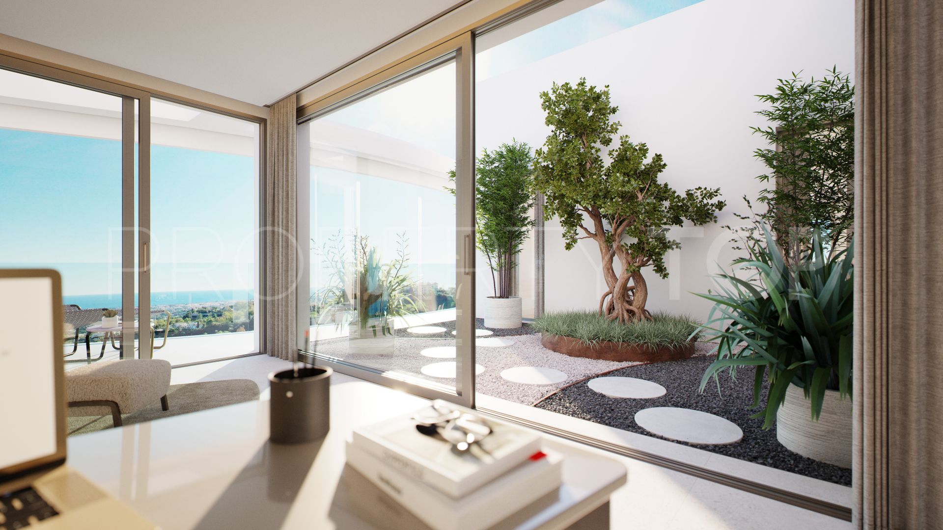 Atico de 4 dormitorios en venta en The View Marbella