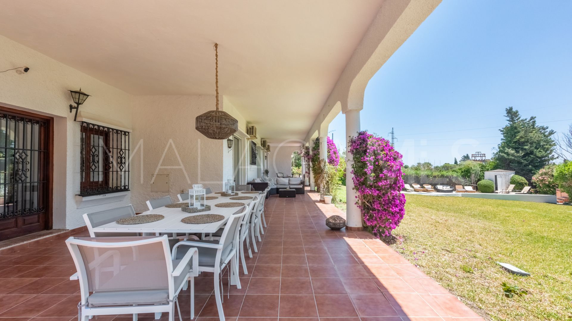 Villa for sale in Atalaya Golf