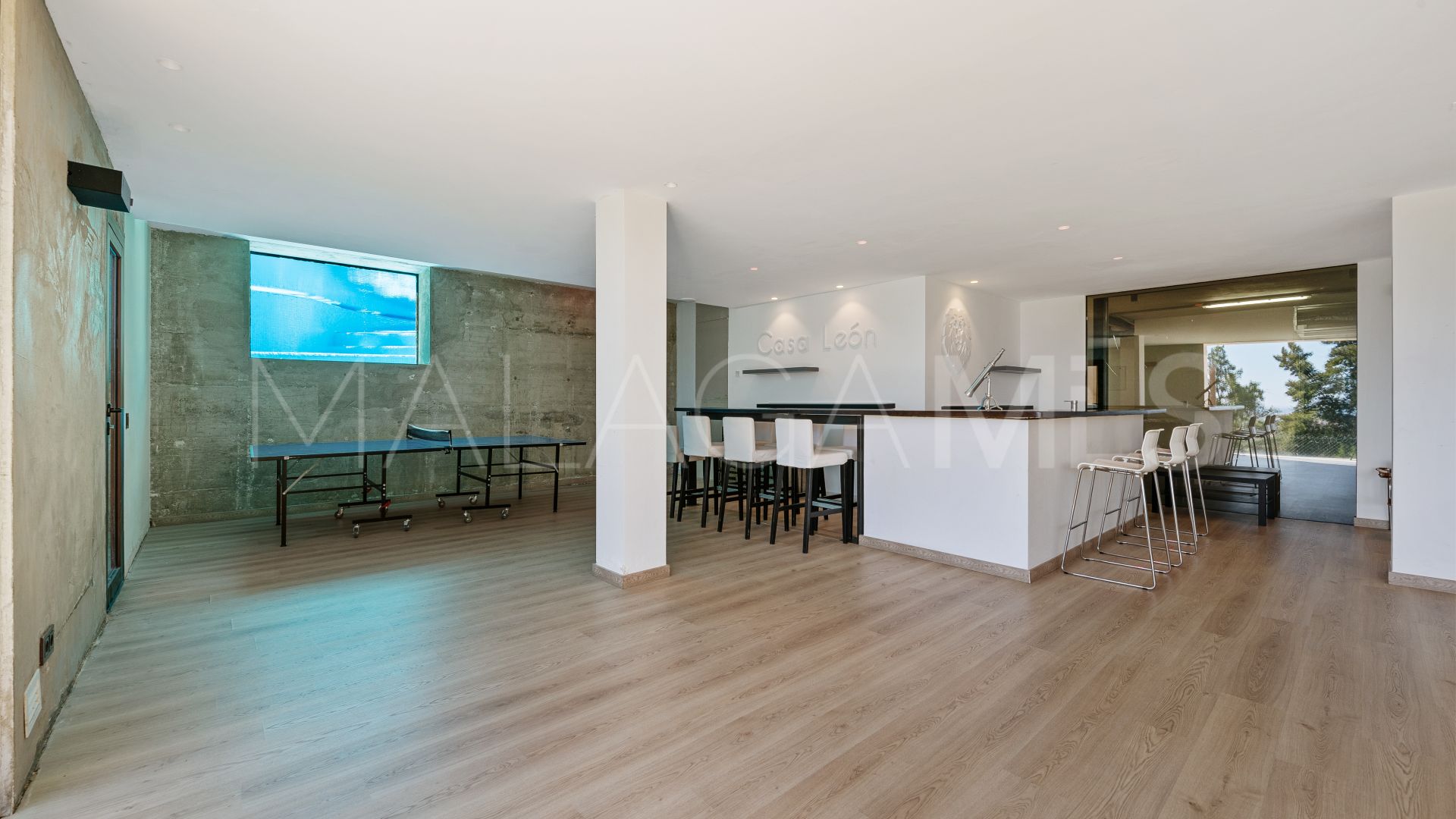 Buy villa de 8 bedrooms in La Alqueria