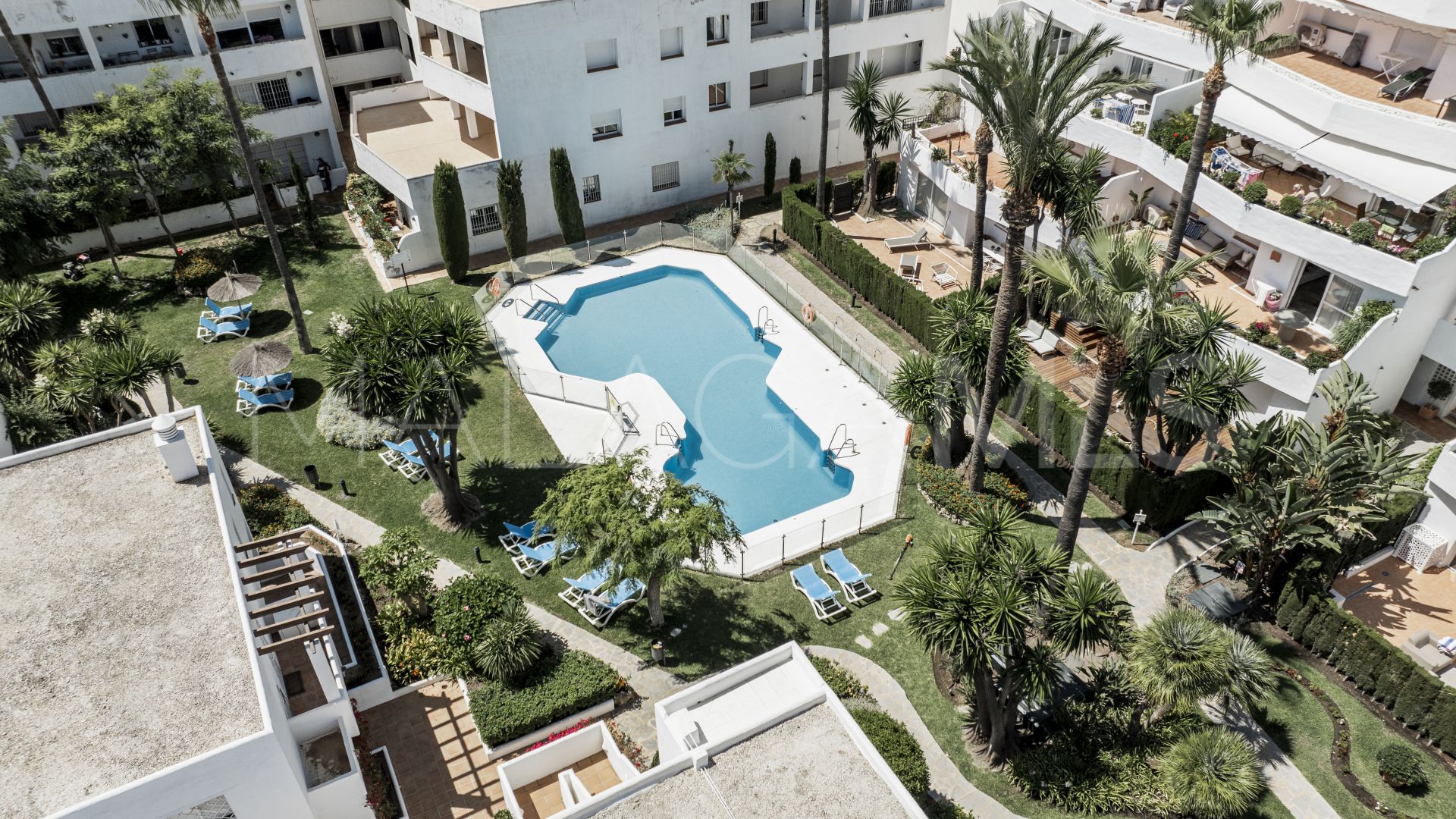 3 bedrooms penthouse for sale in Jardines de Andalucia