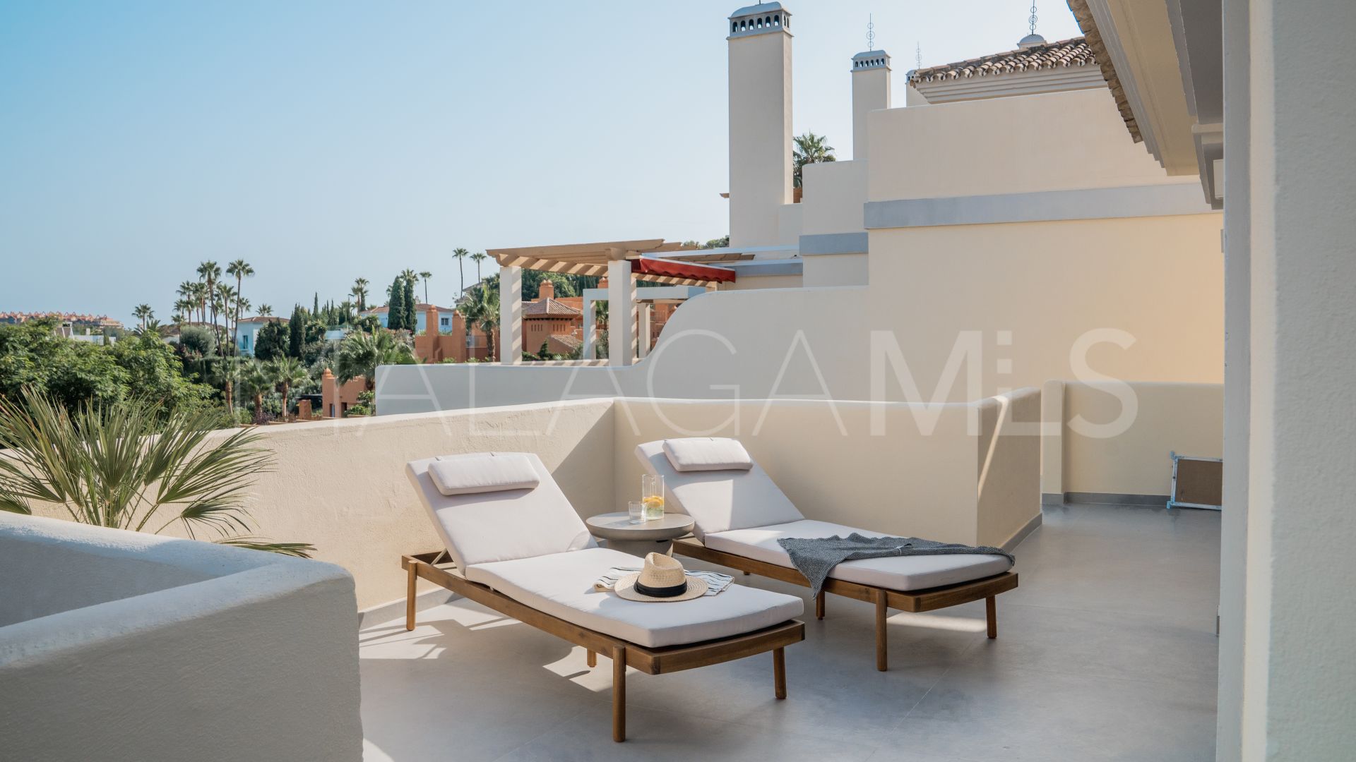 Appartement terrasse for sale in Palacetes Los Belvederes