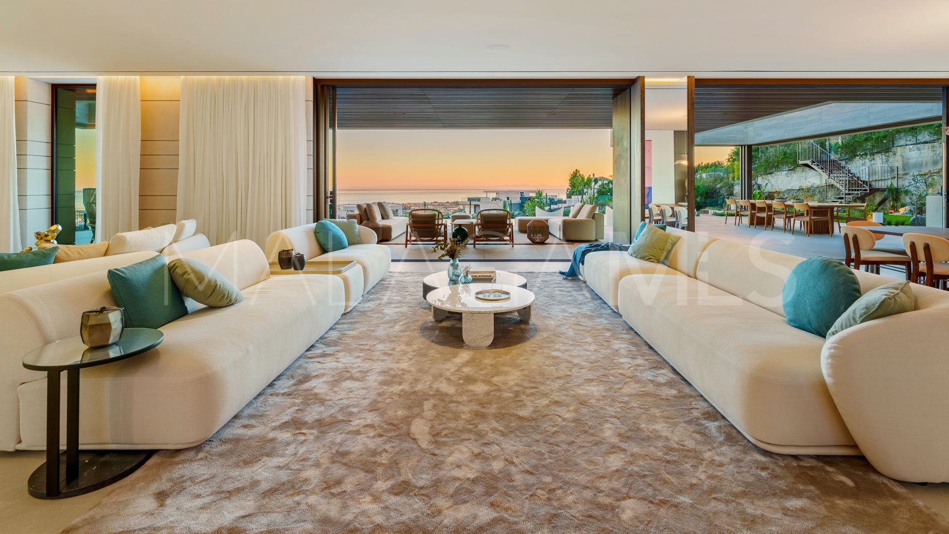 Villa for sale with 5 bedrooms in La Quinta