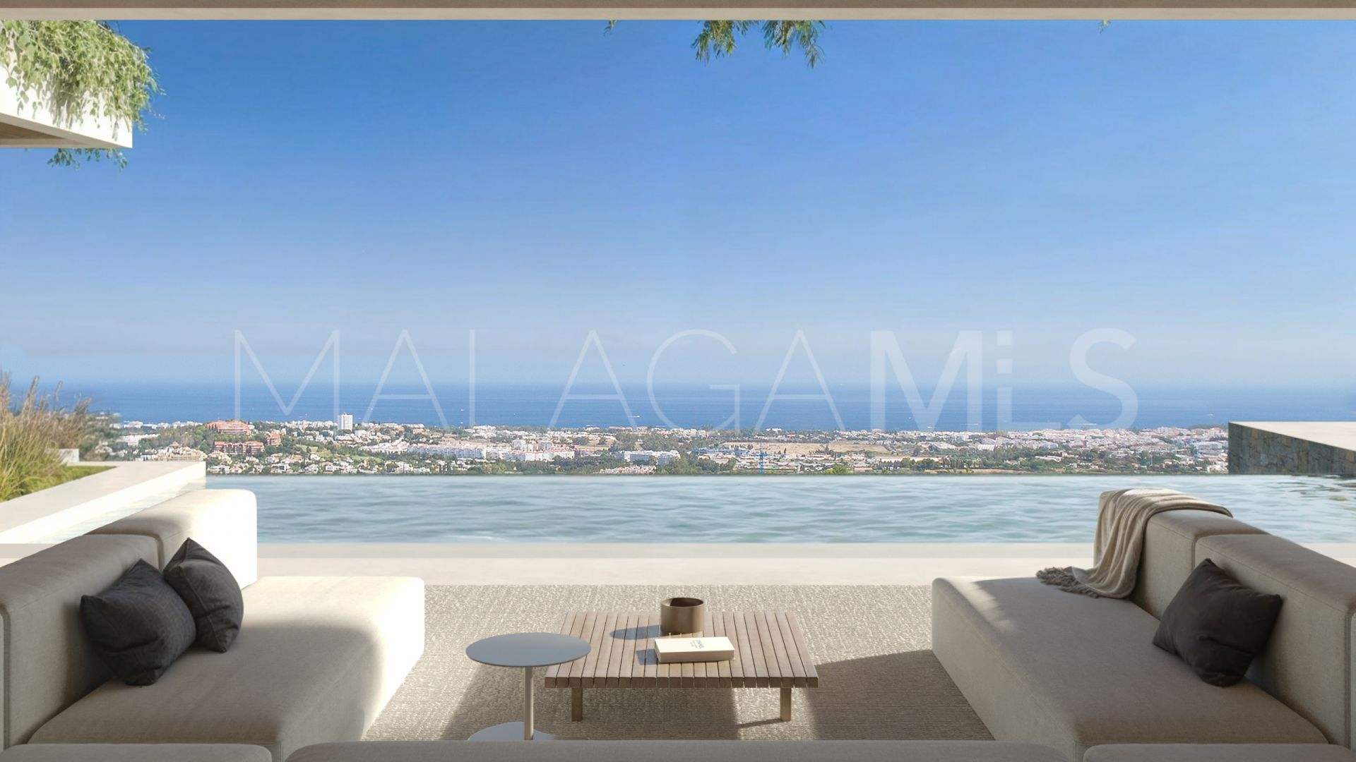 For sale La Quinta villa with 5 bedrooms