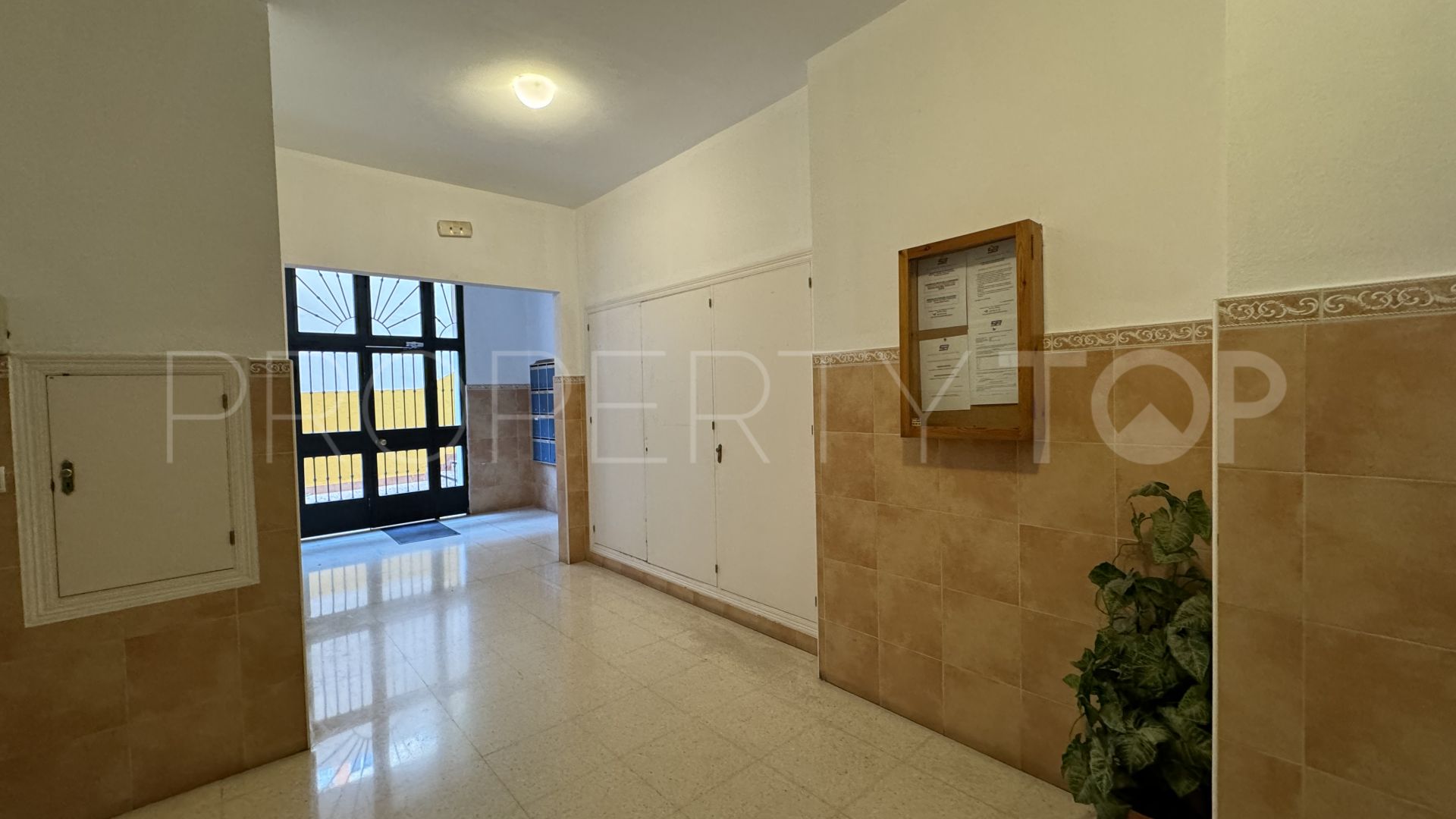 Se vende apartamento en Marbella Centro de 2 dormitorios