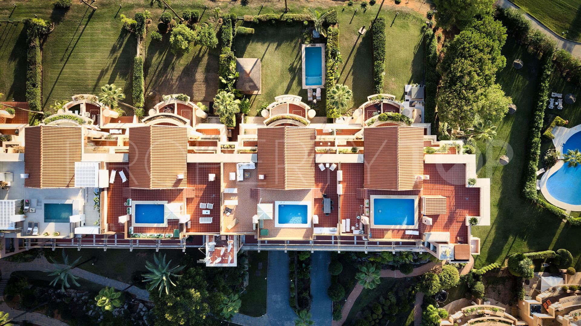 Penthouse for sale in Magna Marbella