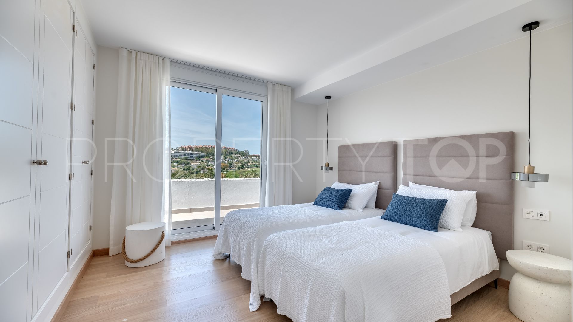 For sale Hotel del Golf penthouse with 3 bedrooms