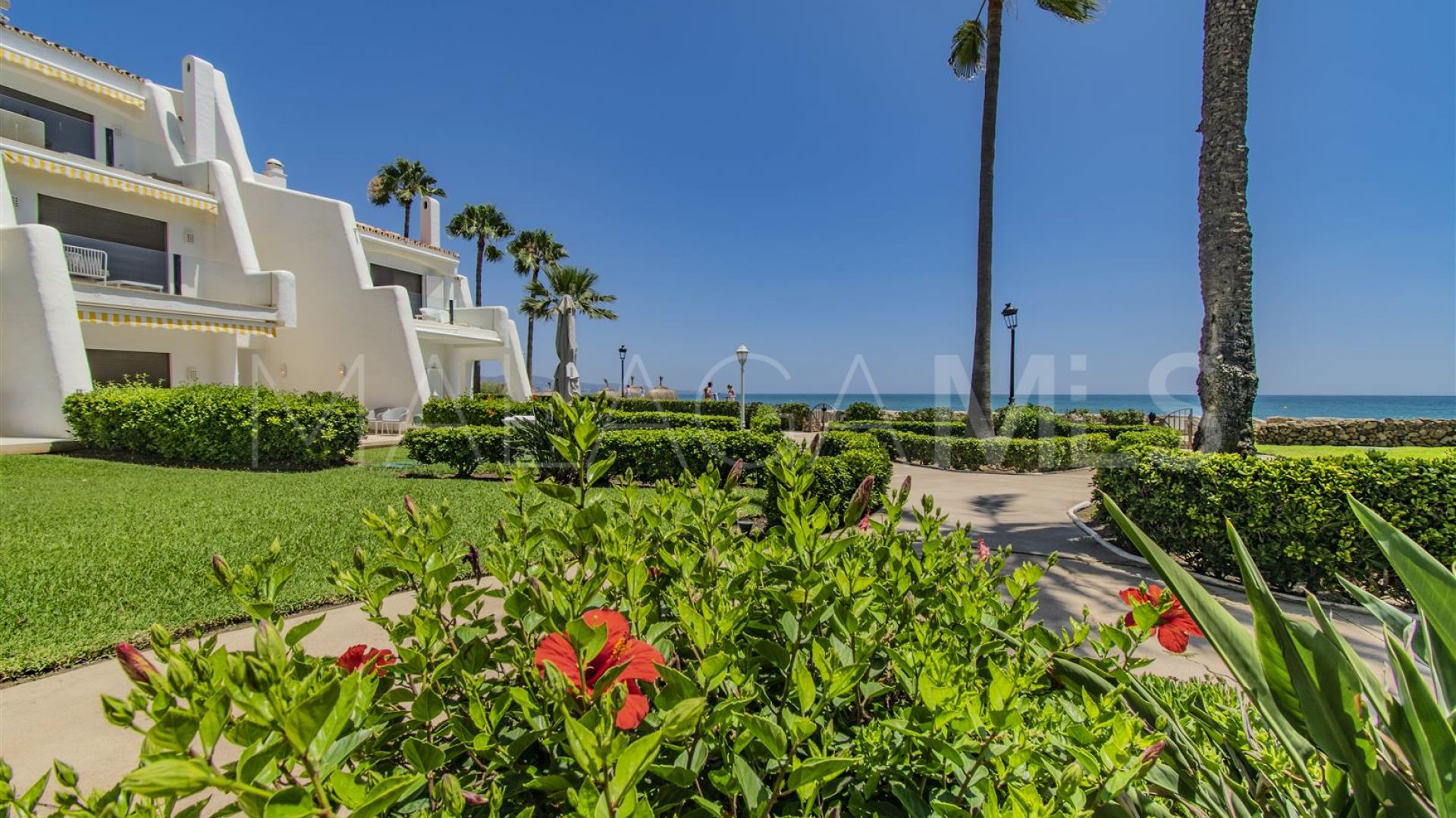 Coral Beach, adosado with 4 bedrooms for sale