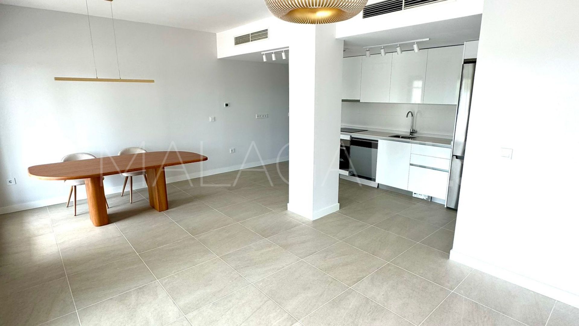 Apartment for sale in Las Joyas with 3 bedrooms