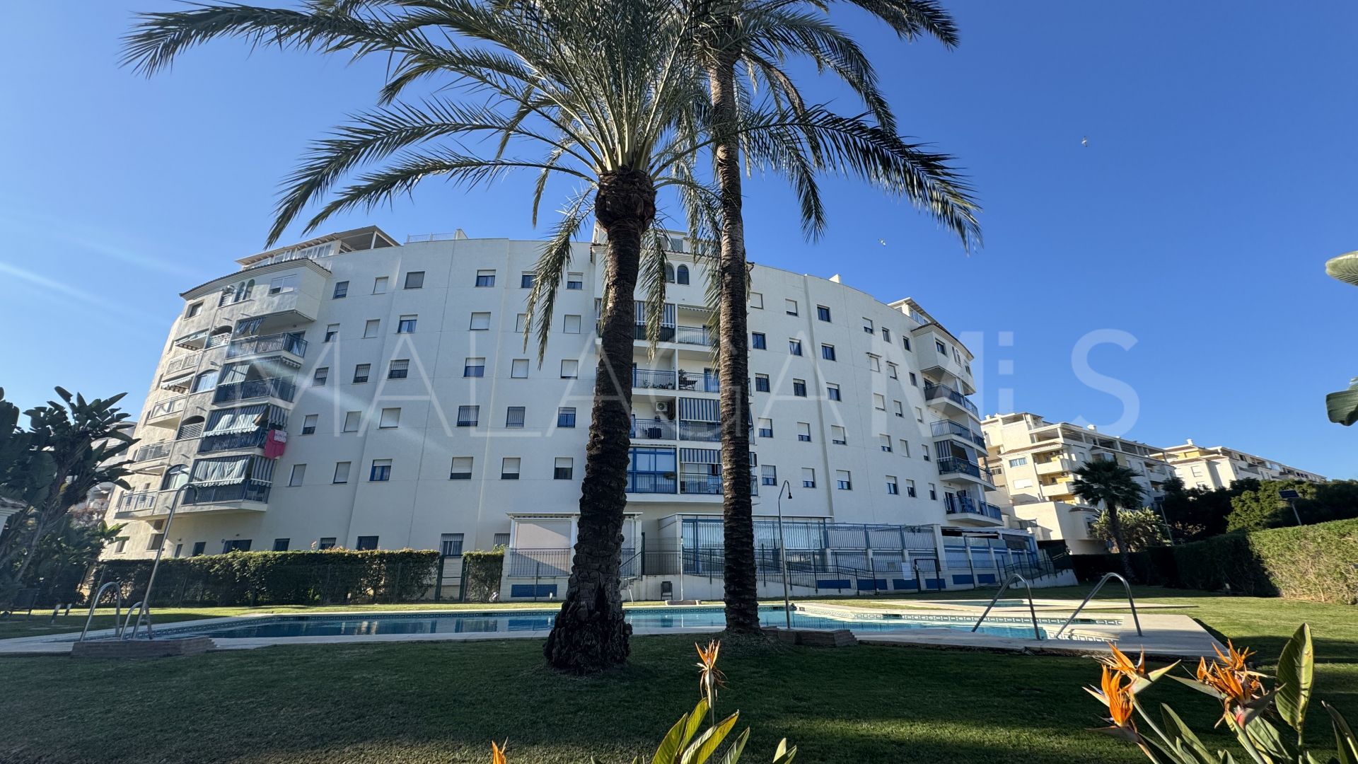 For sale apartment in Estepona Town