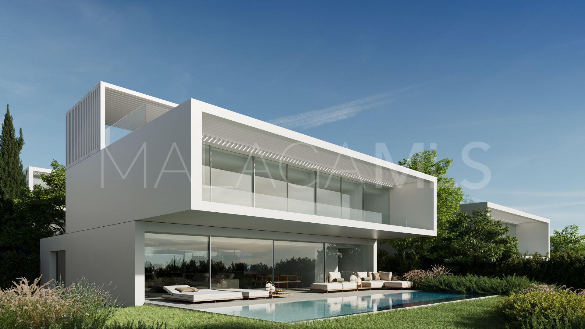 Villa for sale in Estepona Golf