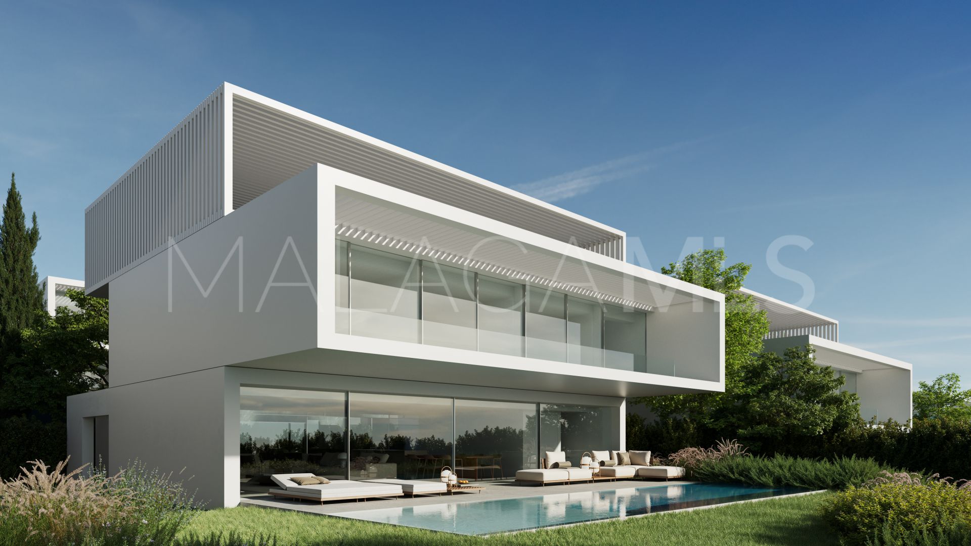 Villa for sale in Estepona Golf